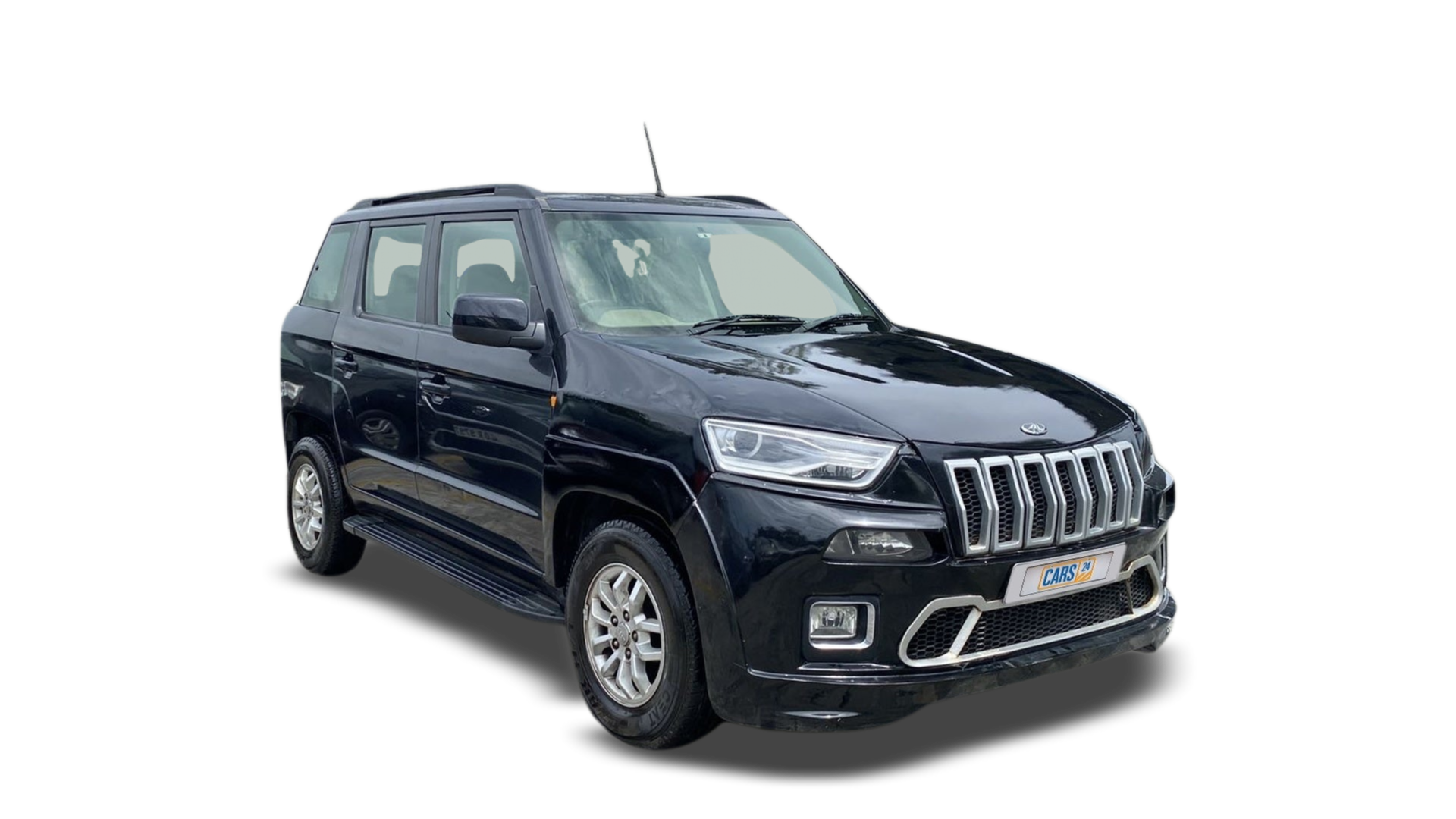 Mahindra TUV300-img