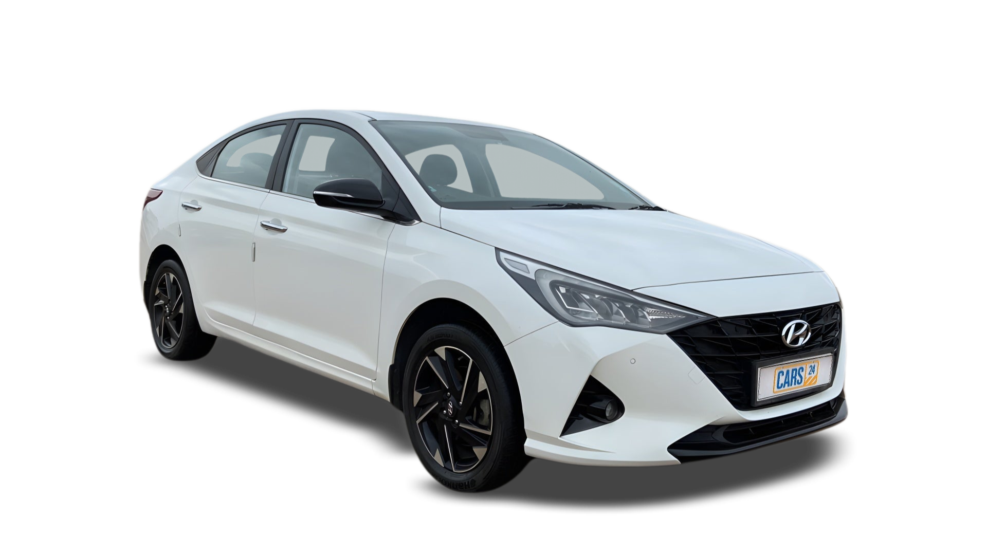 Hyundai Verna-img