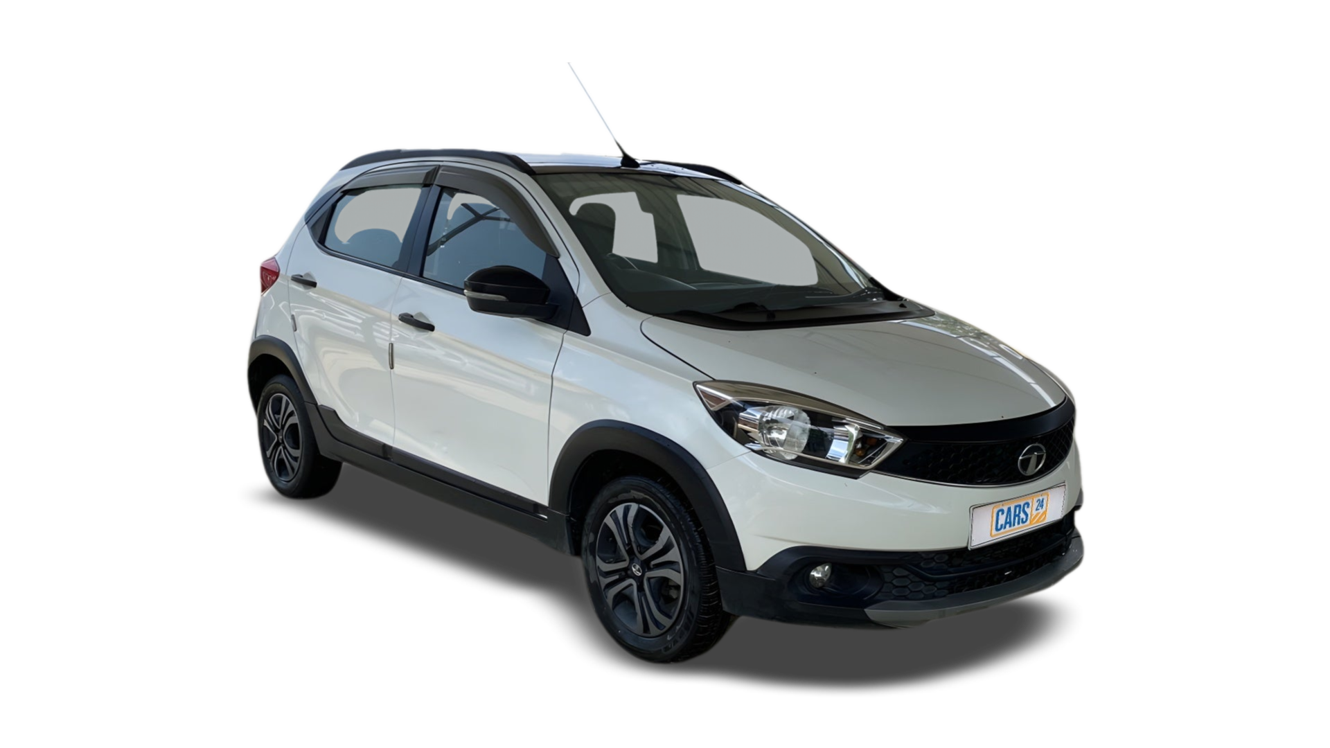 Tata TIAGO NRG-img