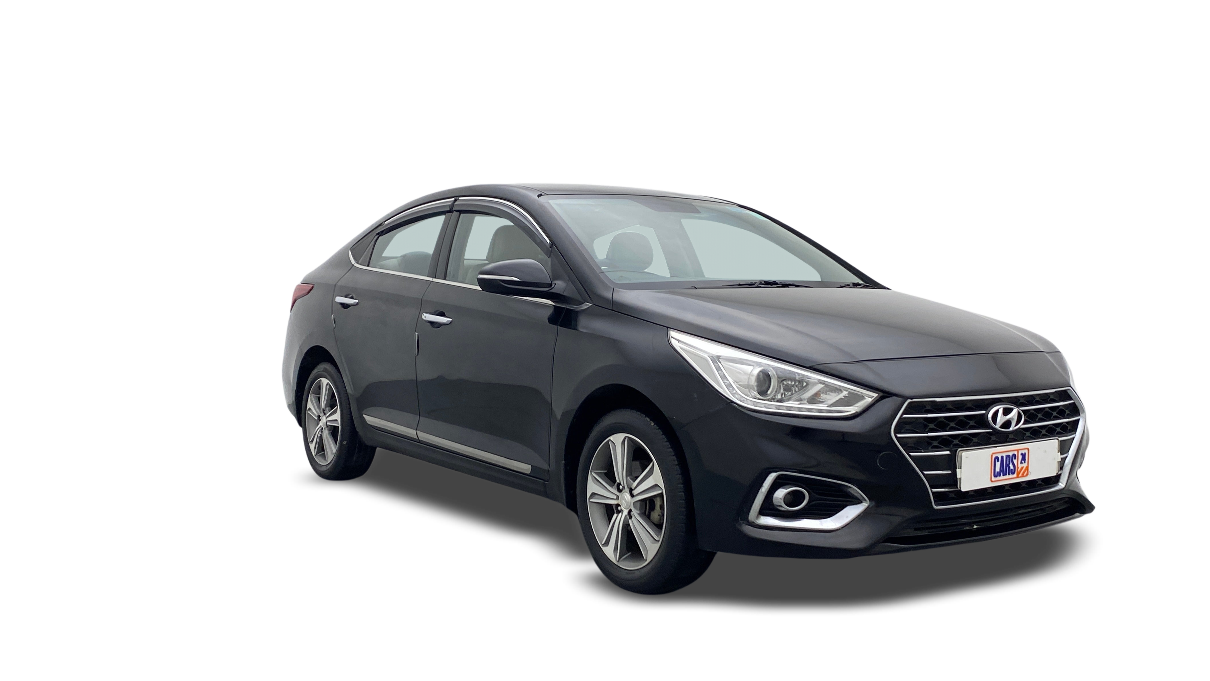Hyundai Verna-img