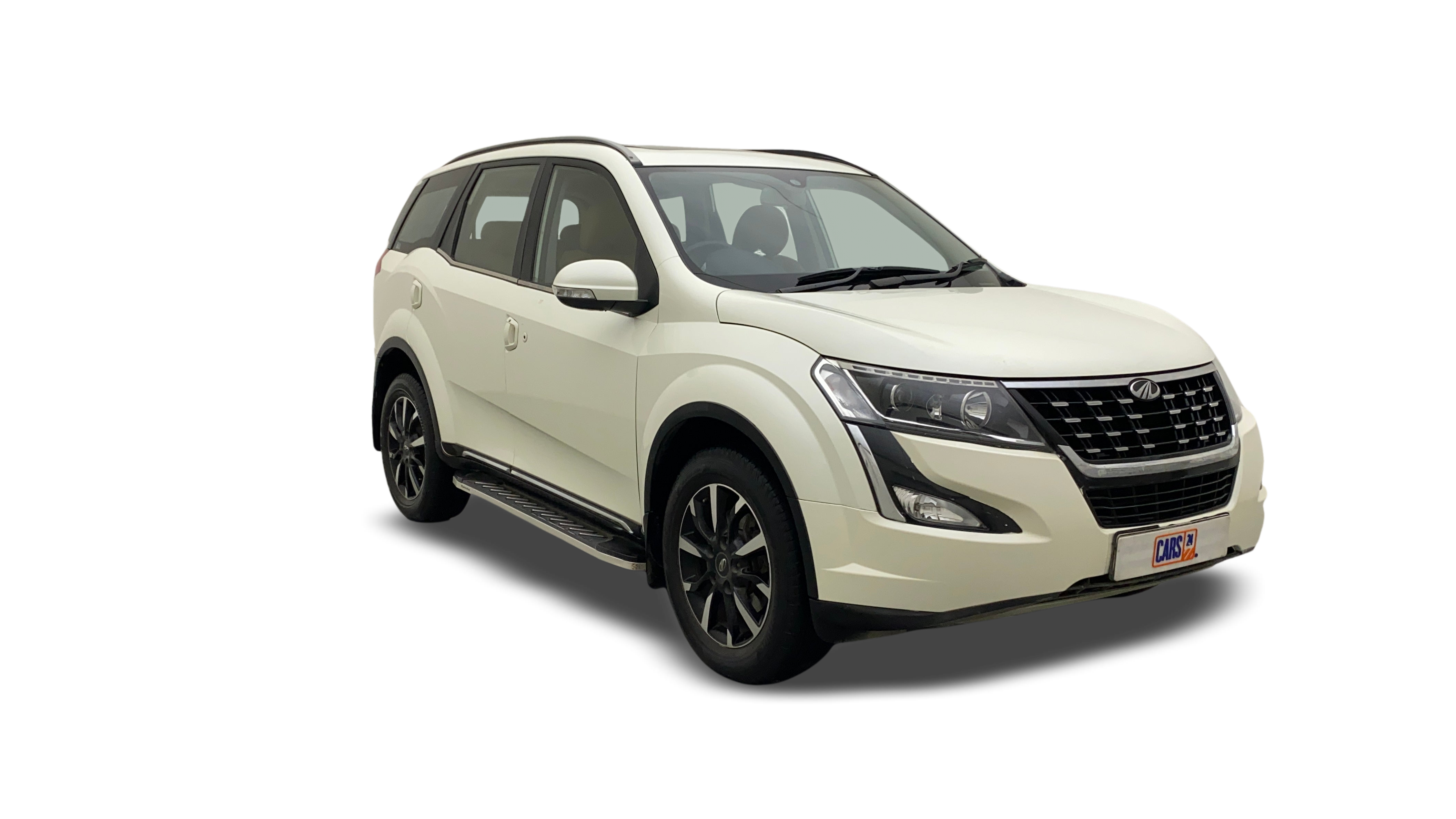 Mahindra XUV500-img