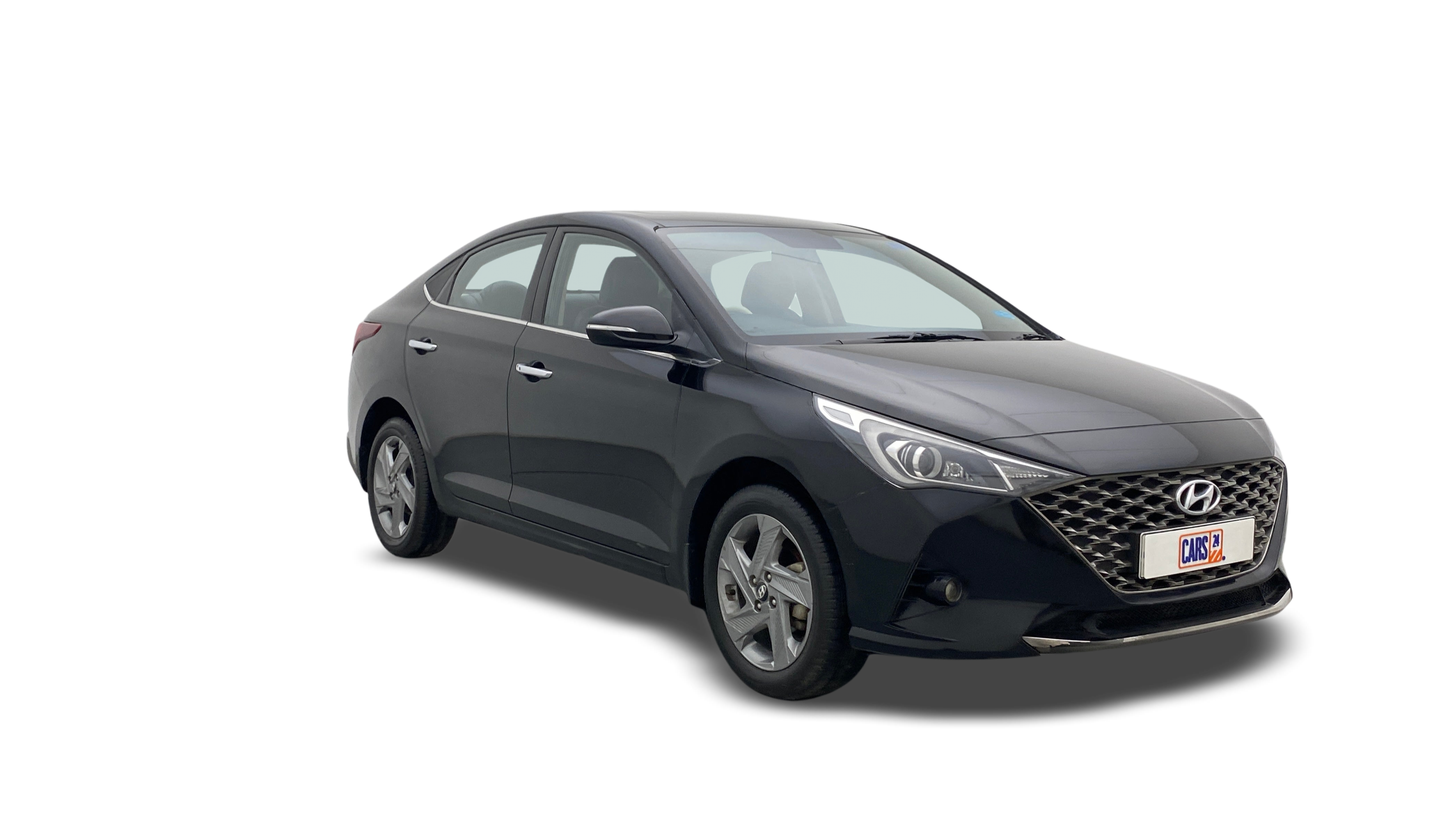 Hyundai Verna-img