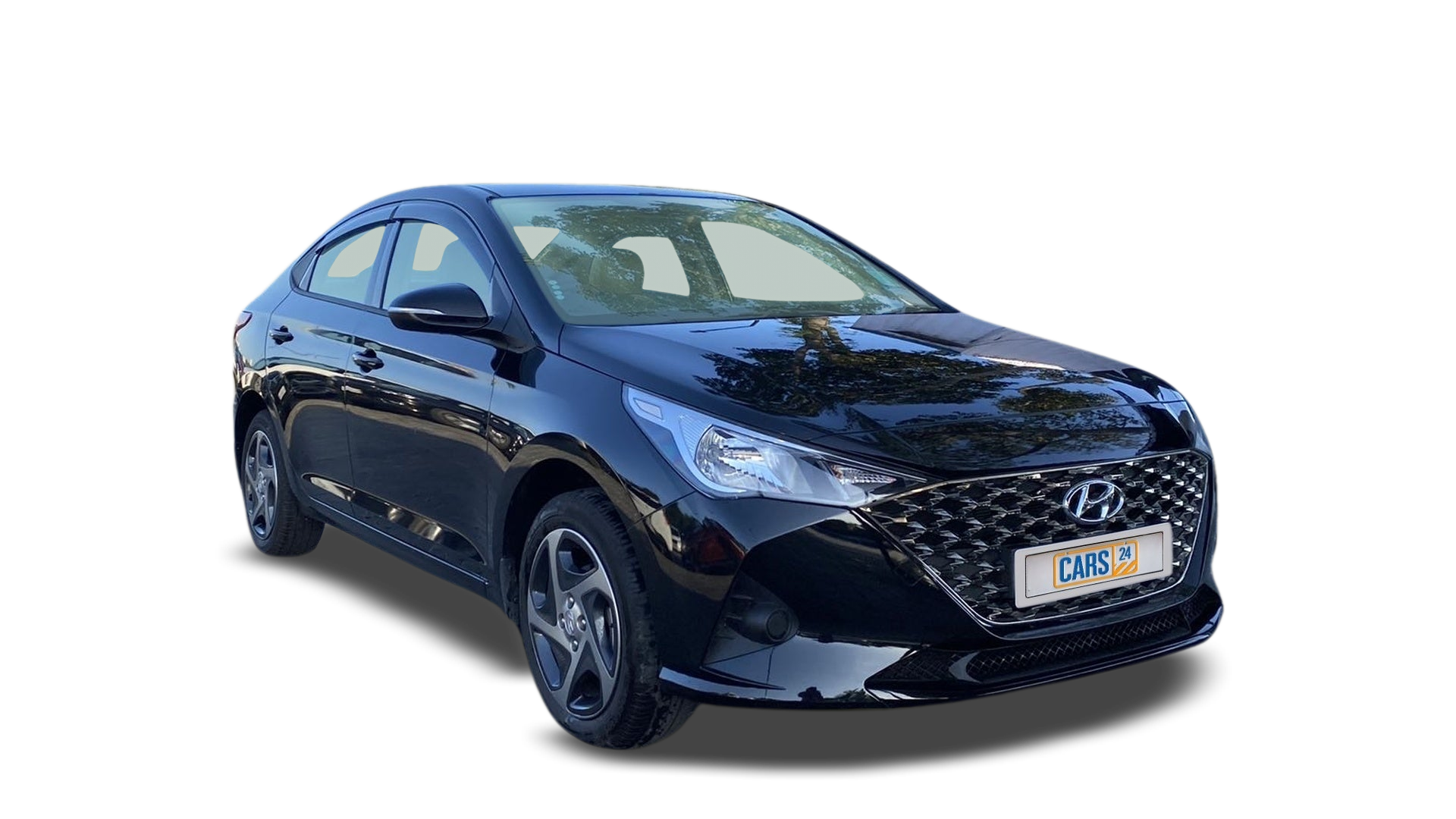 Hyundai Verna-img
