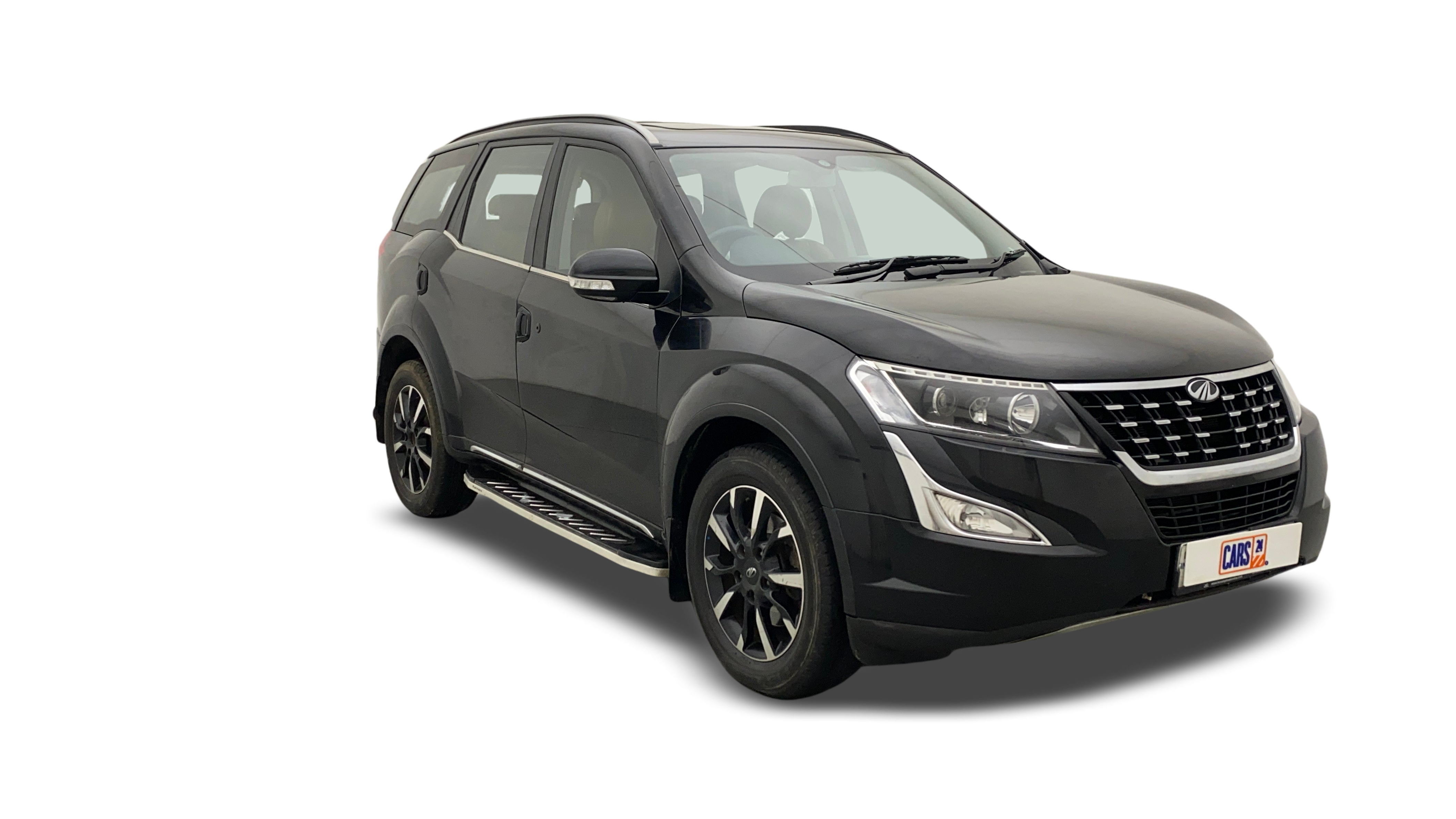 Mahindra XUV500-img