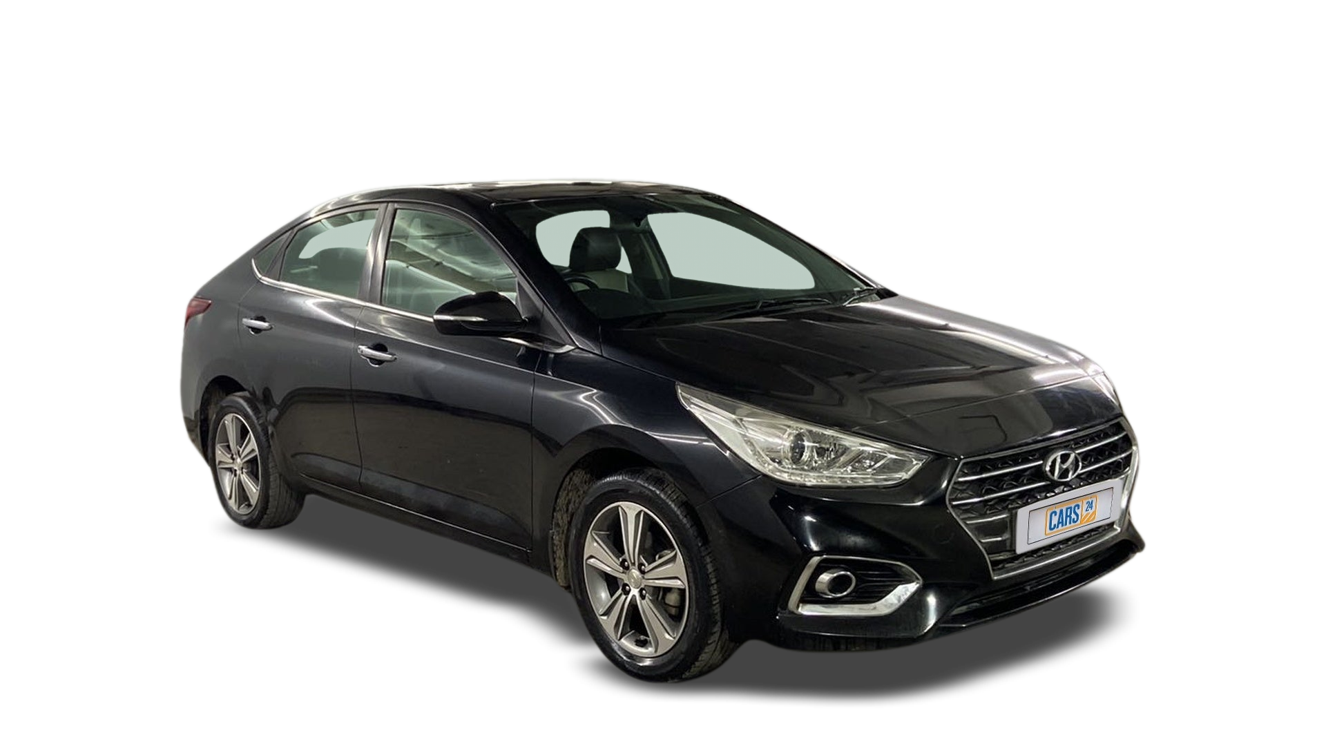 2017 Hyundai Verna - Sedan - Petrol - Manual - ₹7.99 lakh