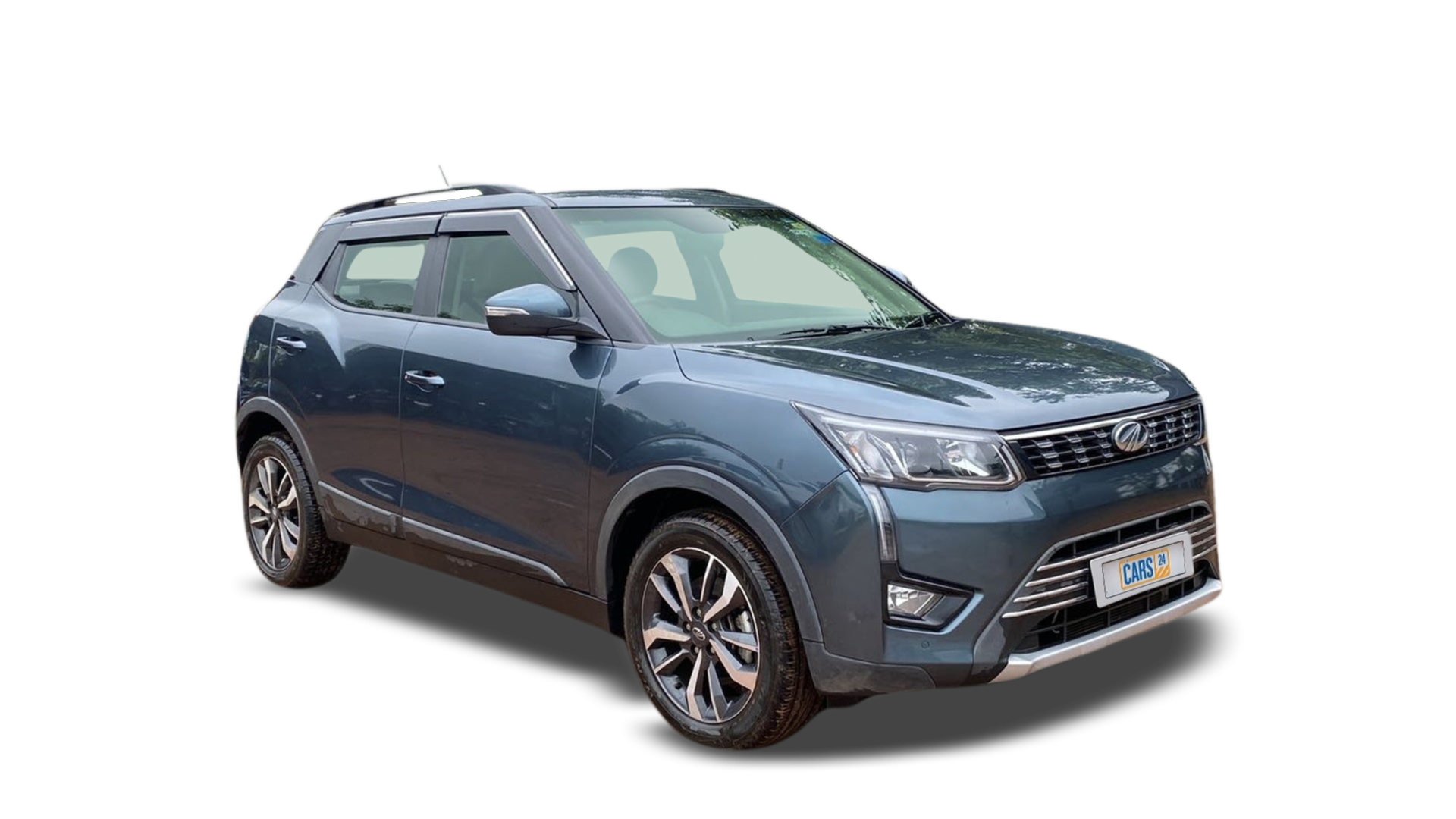 2022 Mahindra XUV300 - SUV - Petrol - Manual - ₹9.78 lakh