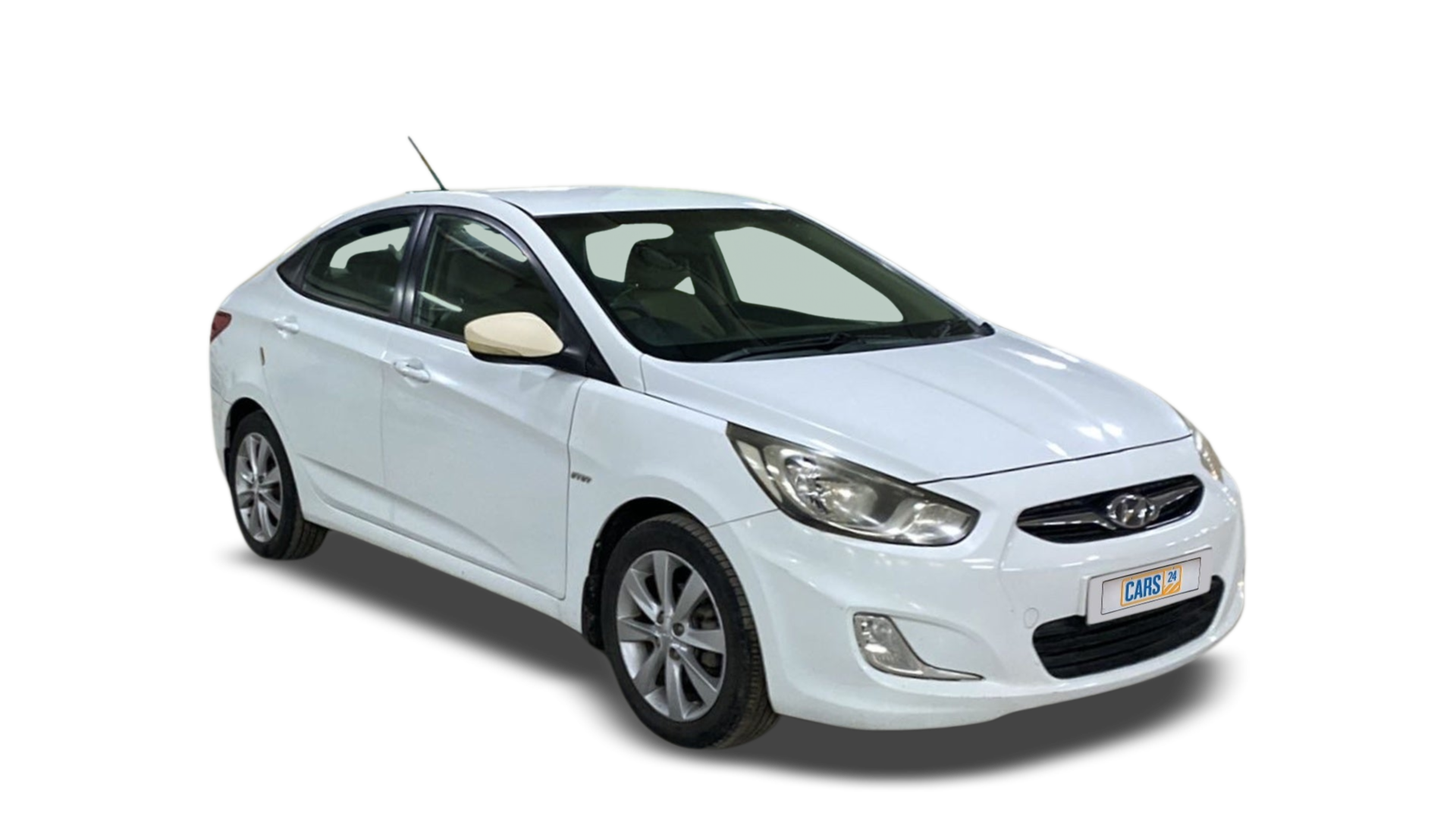 2012 Hyundai Verna - Sedan - Petrol - Manual - ₹3.75 lakh