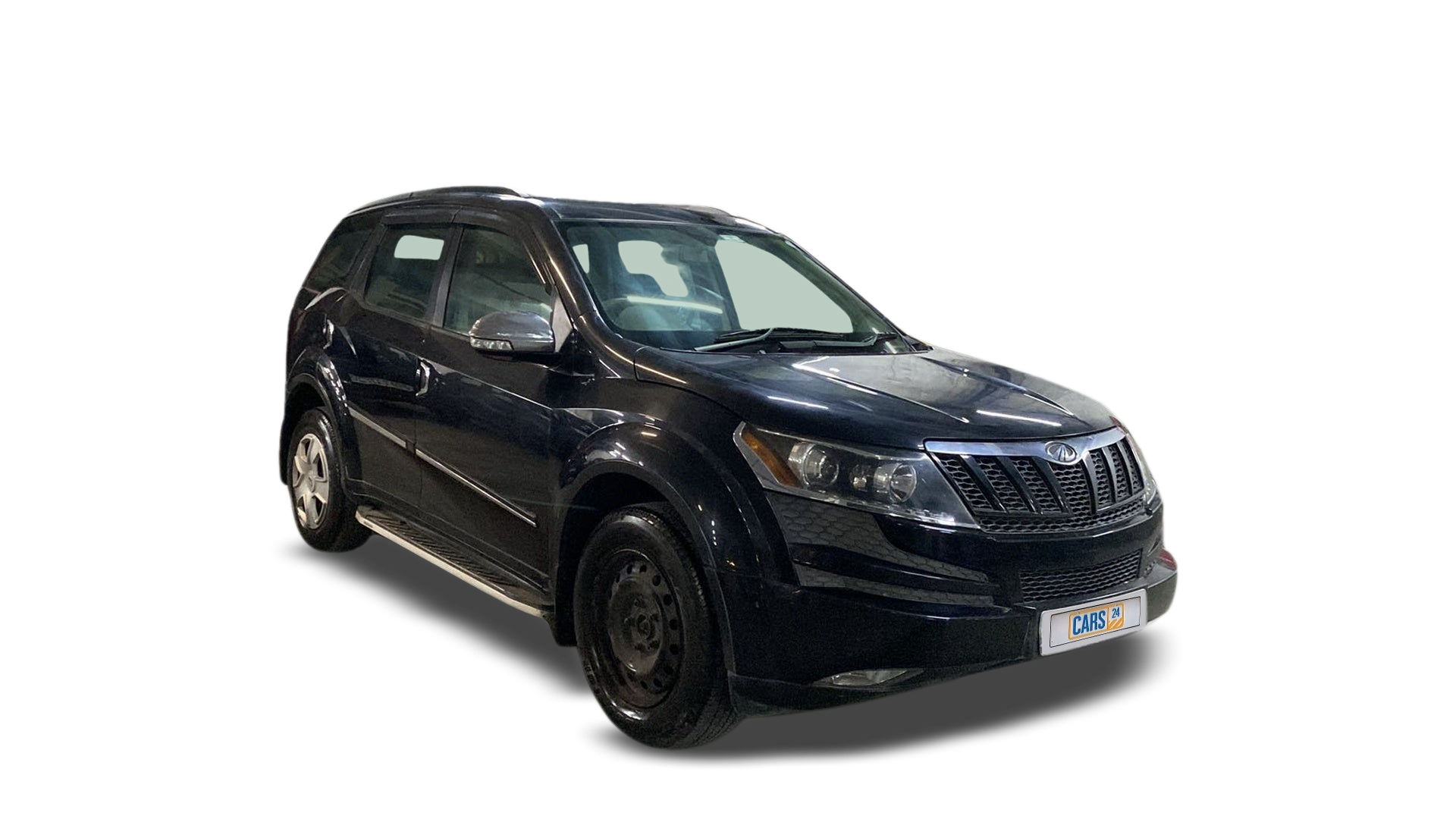 Mahindra XUV500-img