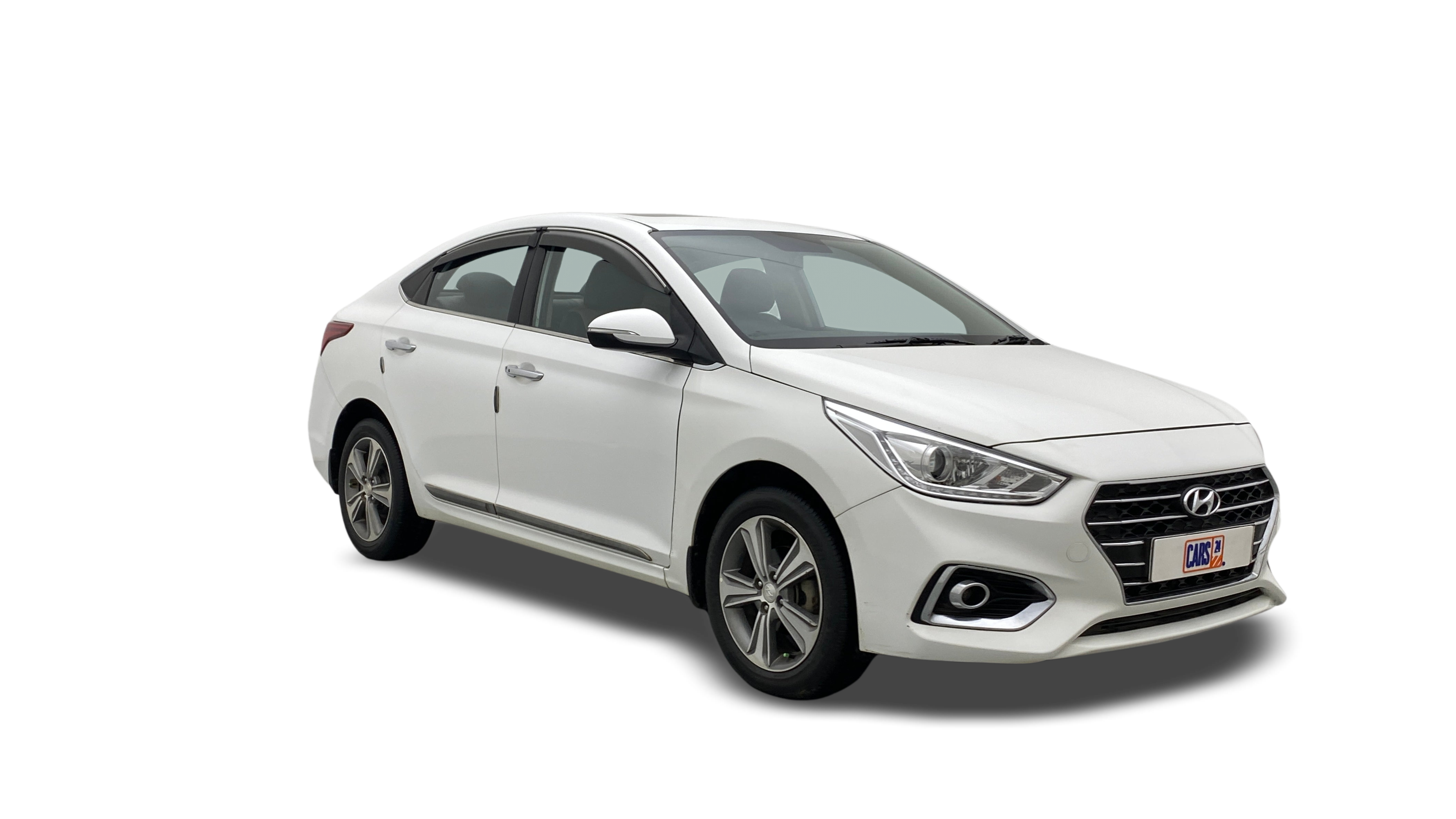 Hyundai Verna-img