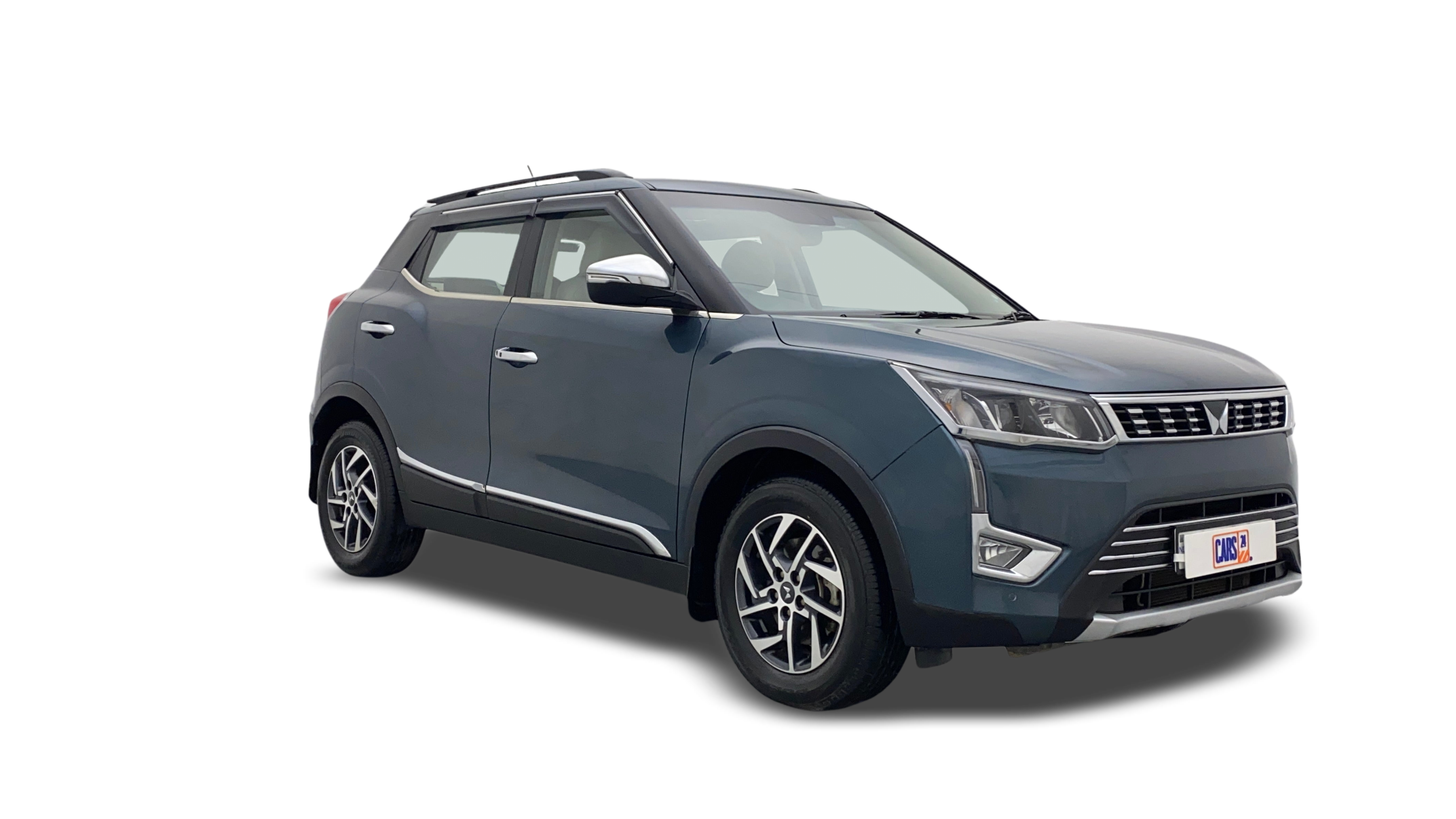 2023 Mahindra XUV300 - SUV - Diesel - Manual - ₹11.84 lakh