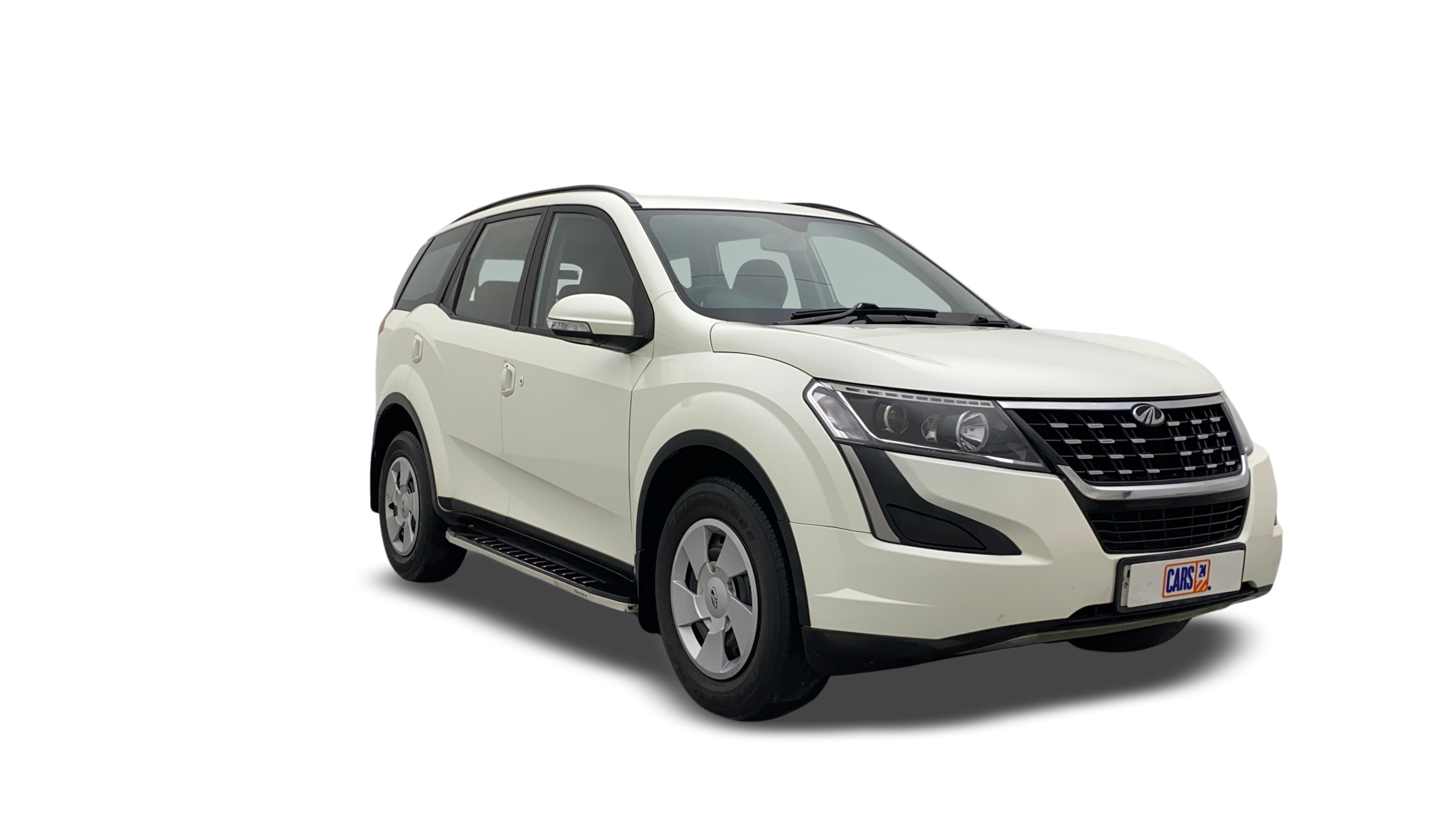 Mahindra XUV500-img