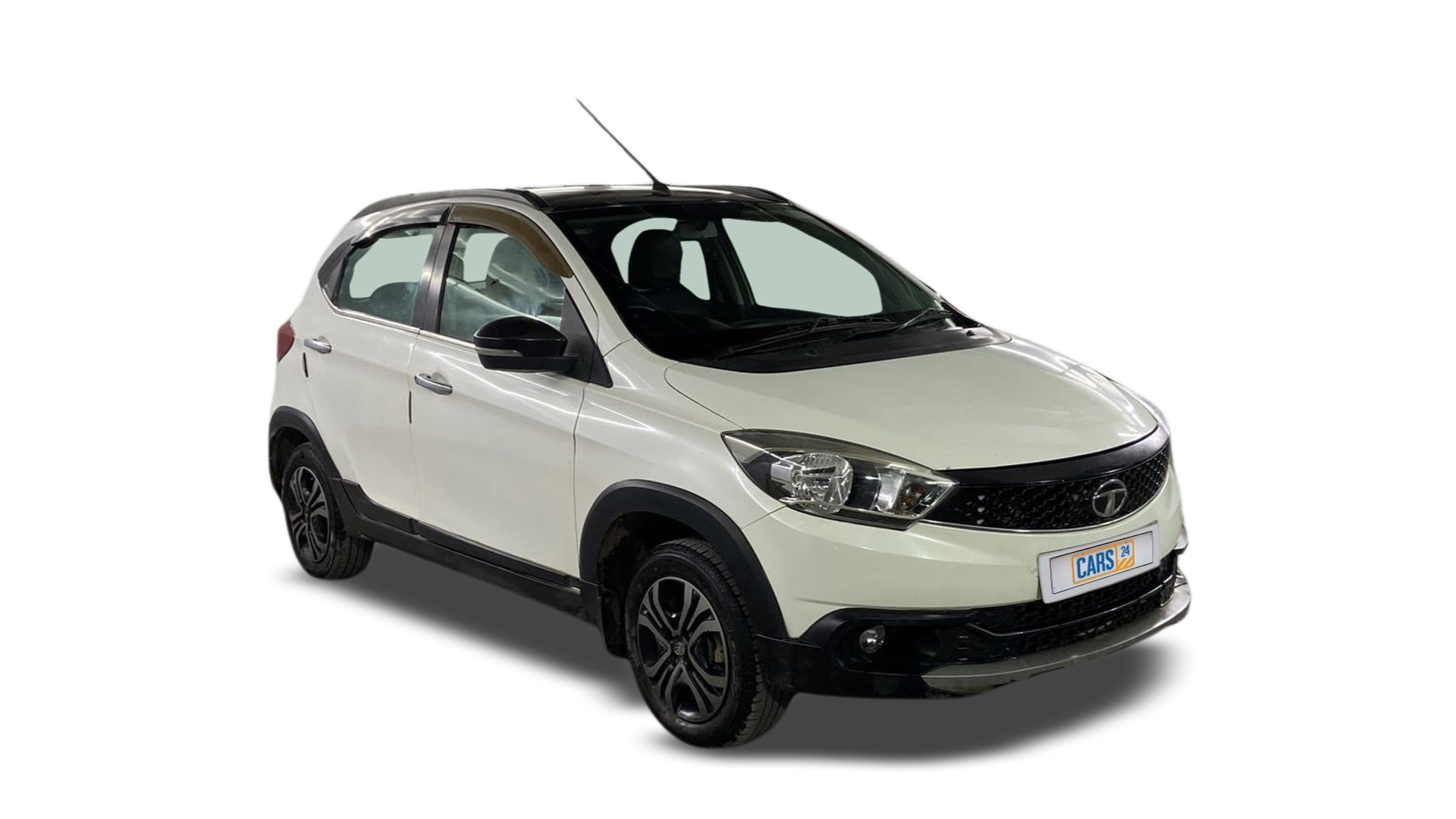 Tata TIAGO NRG-img