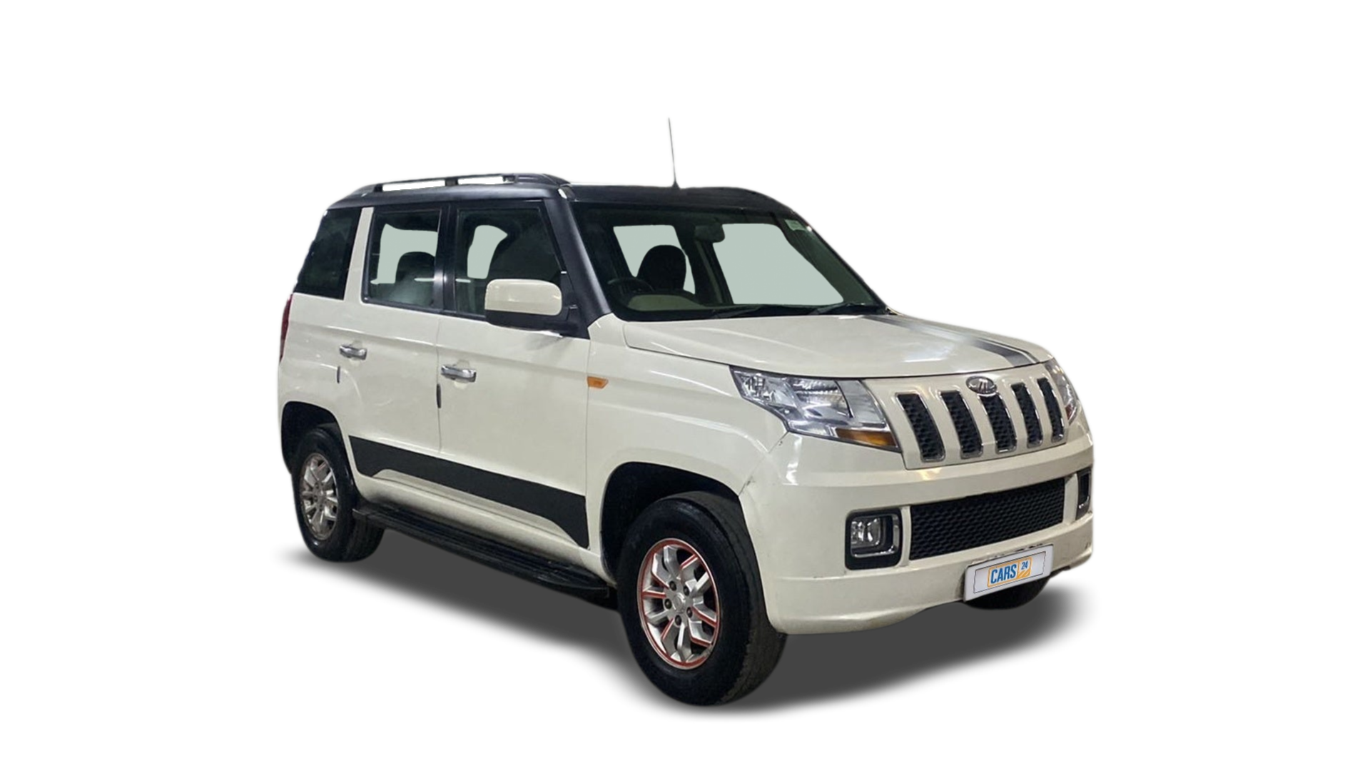 Mahindra TUV300-img