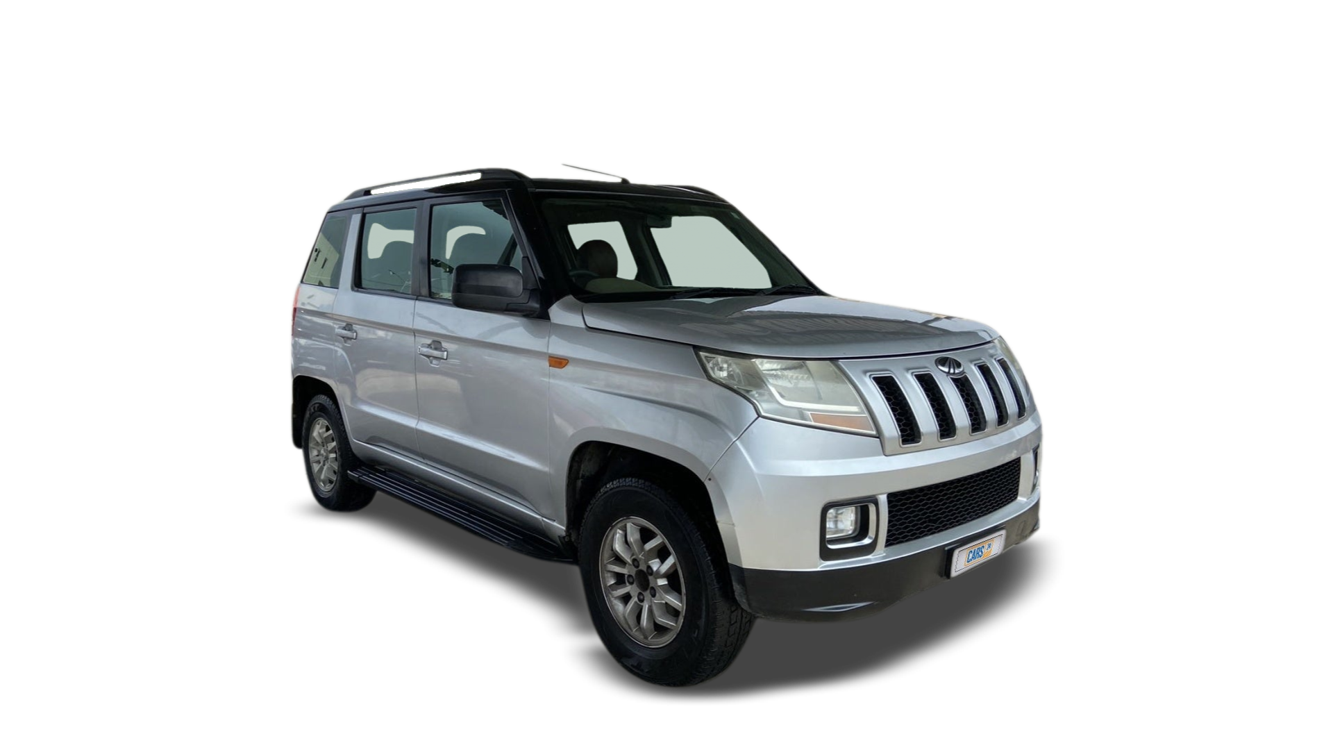 Mahindra TUV300-img