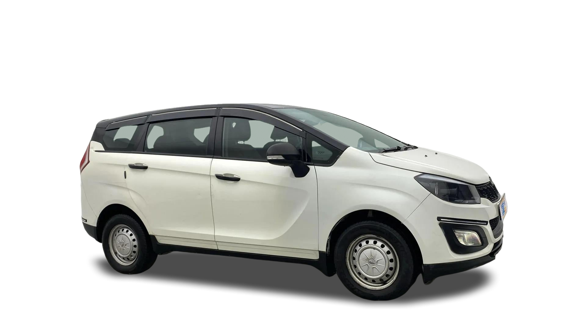 Mahindra MARAZZO-img