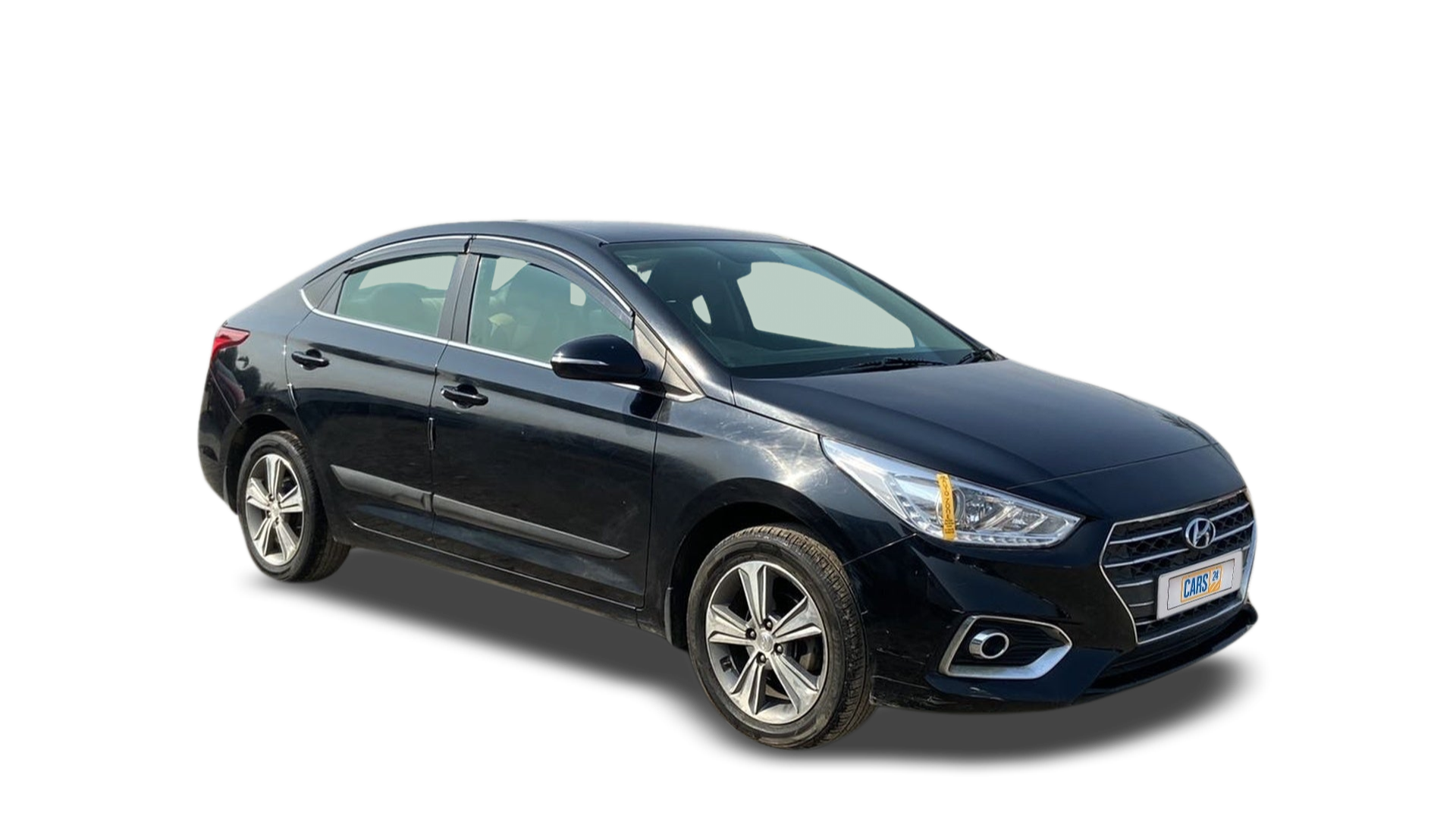 Hyundai Verna-img
