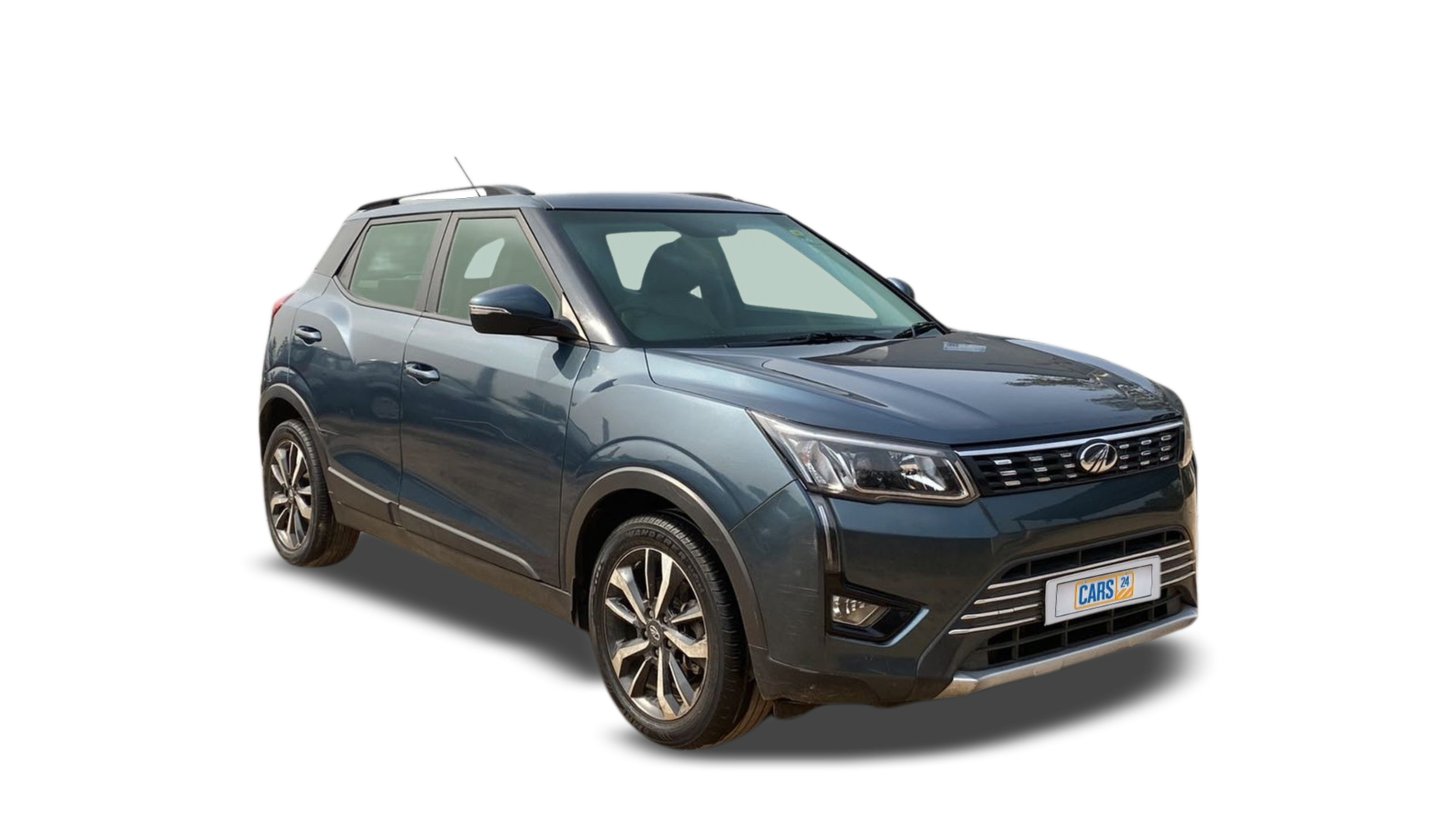 2020 Mahindra XUV300 - SUV - Diesel - Manual - ₹8.82 lakh