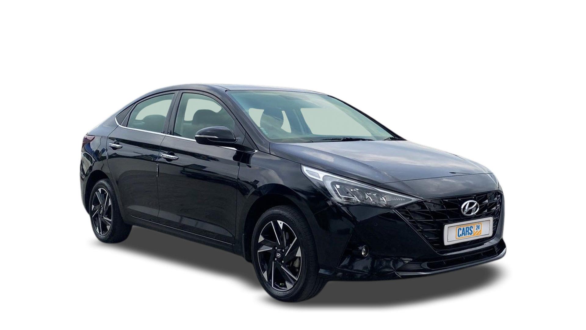 Hyundai Verna-img