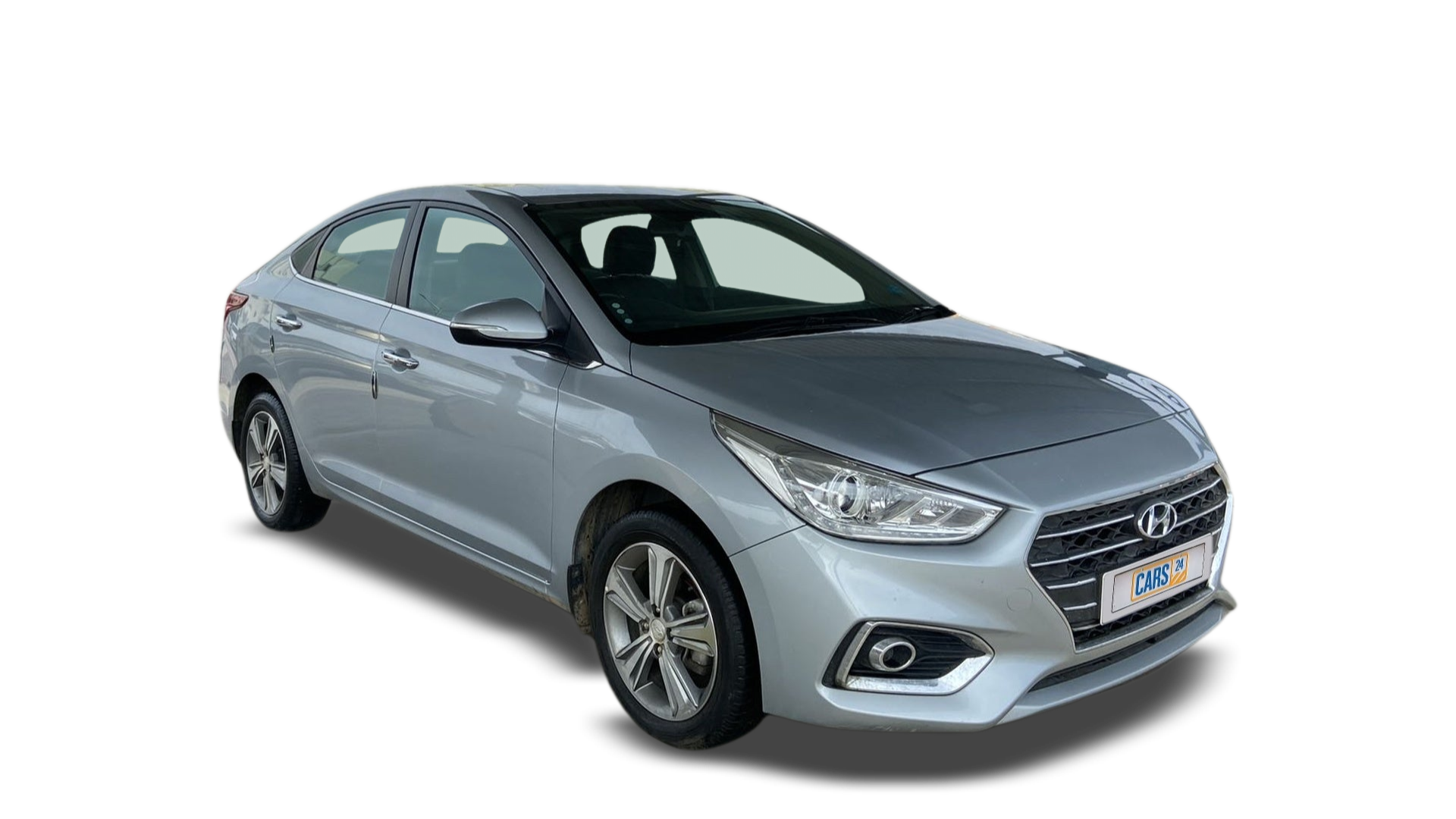 Hyundai Verna-img