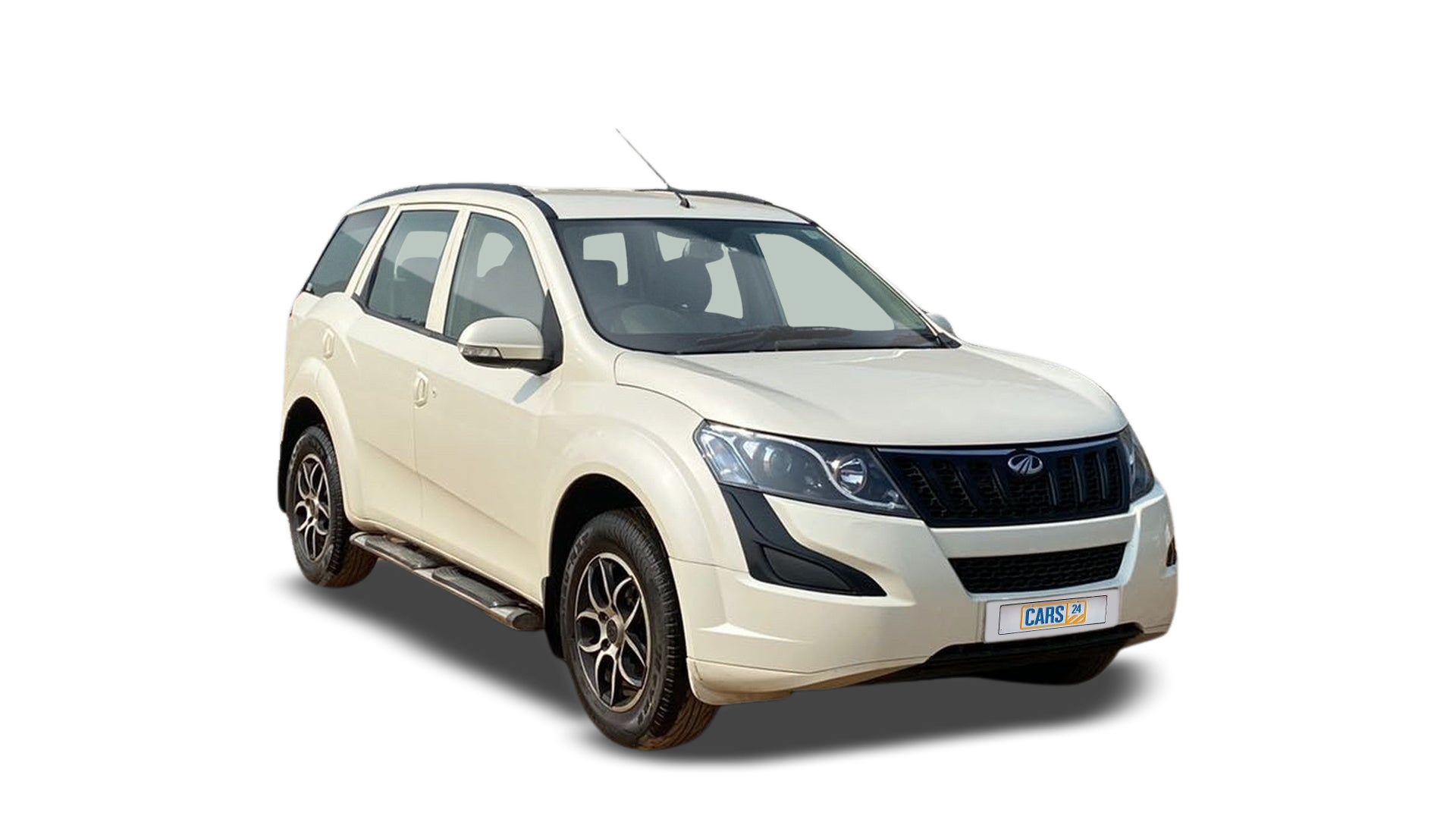 Mahindra XUV500-img
