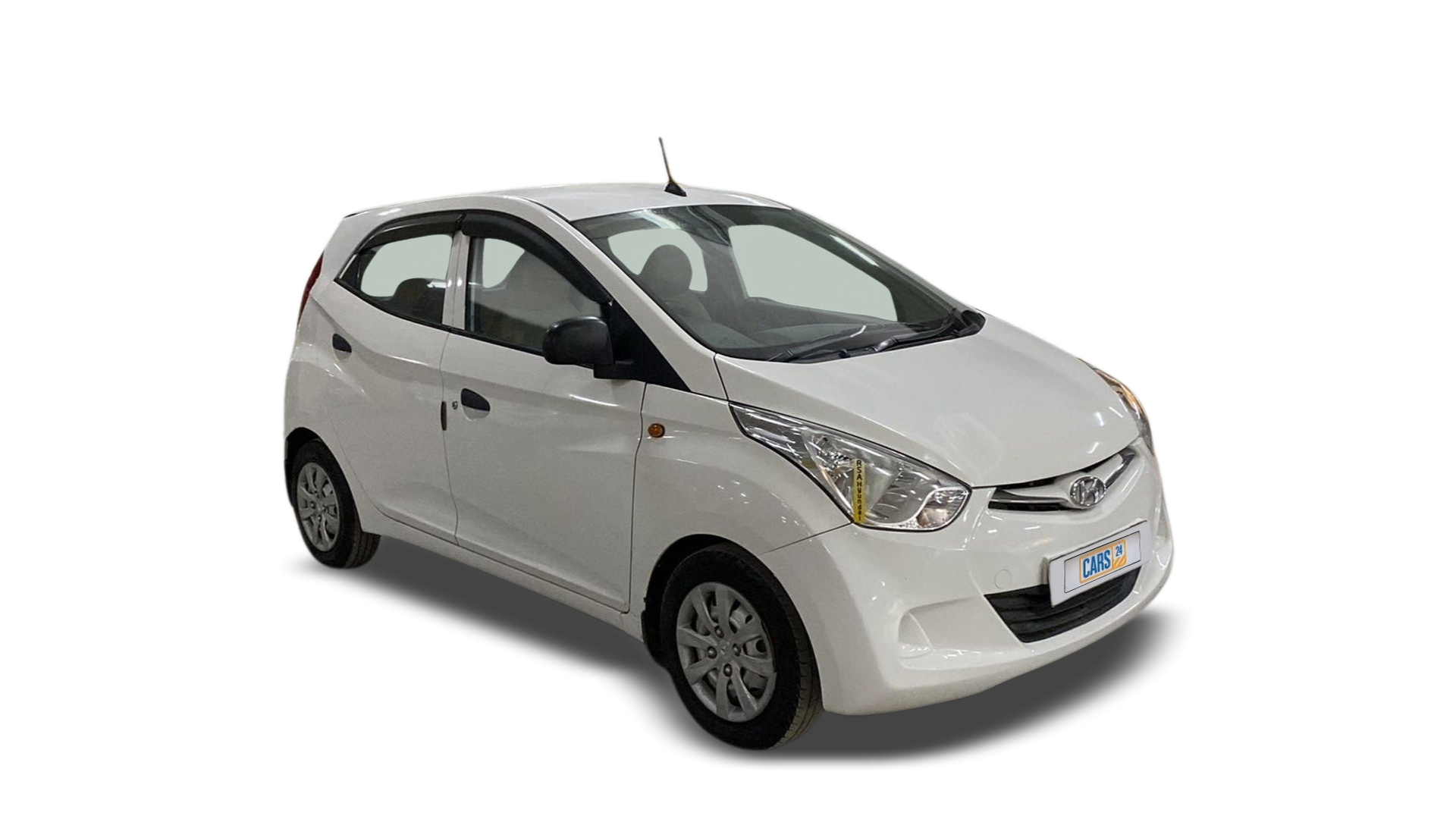 2018 Hyundai Eon - Hatchback - Petrol - Manual - ₹3.25 lakh