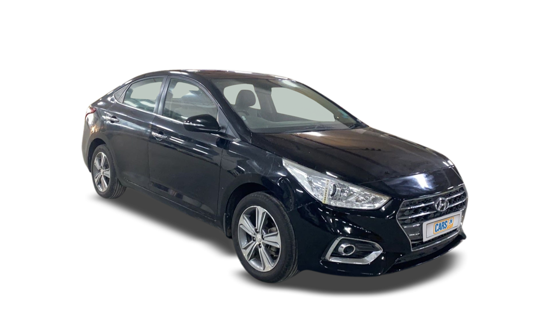 2018 Hyundai Verna - Sedan - Petrol - Manual - ₹8.40 lakh