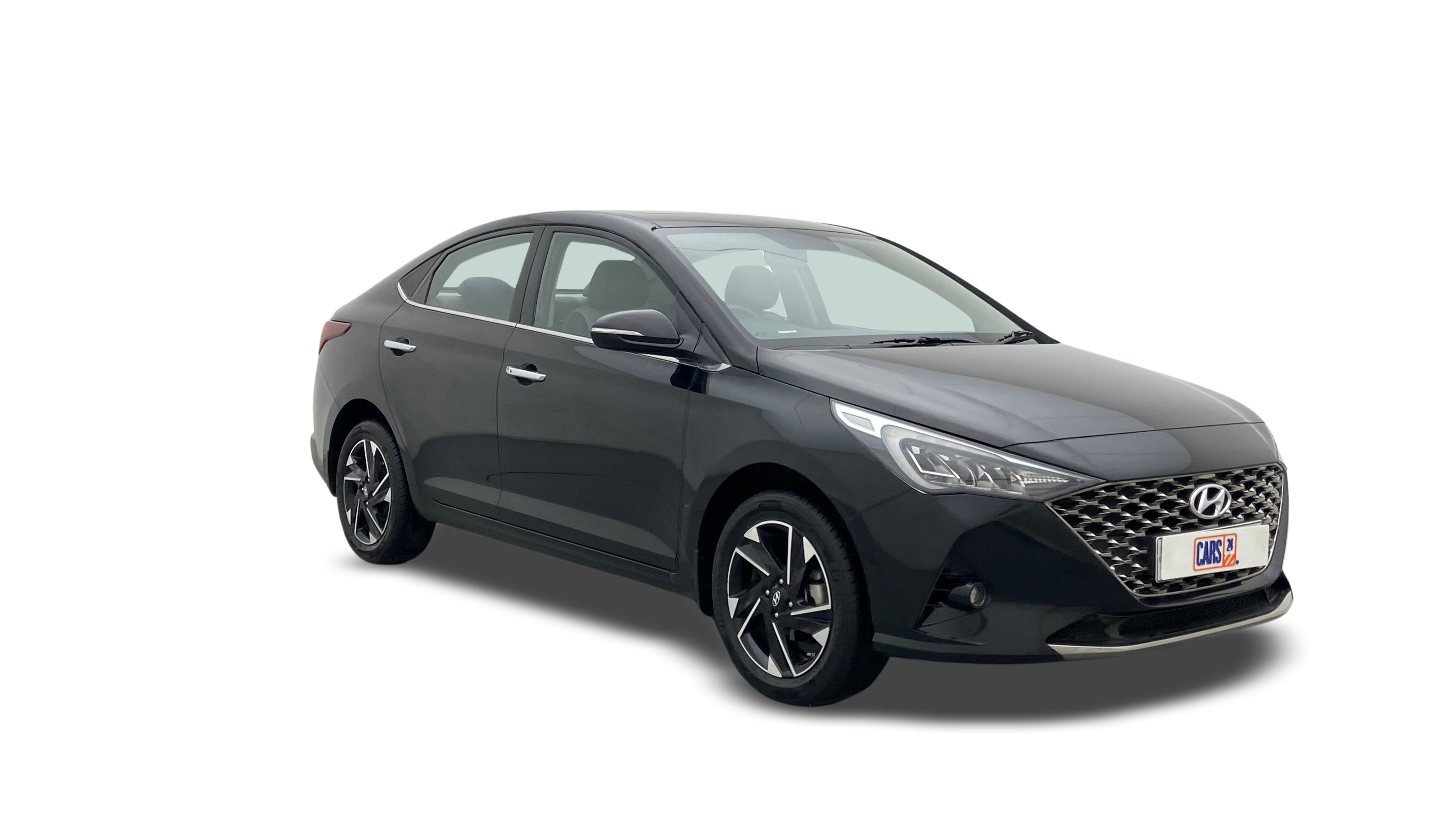 Hyundai Verna-img