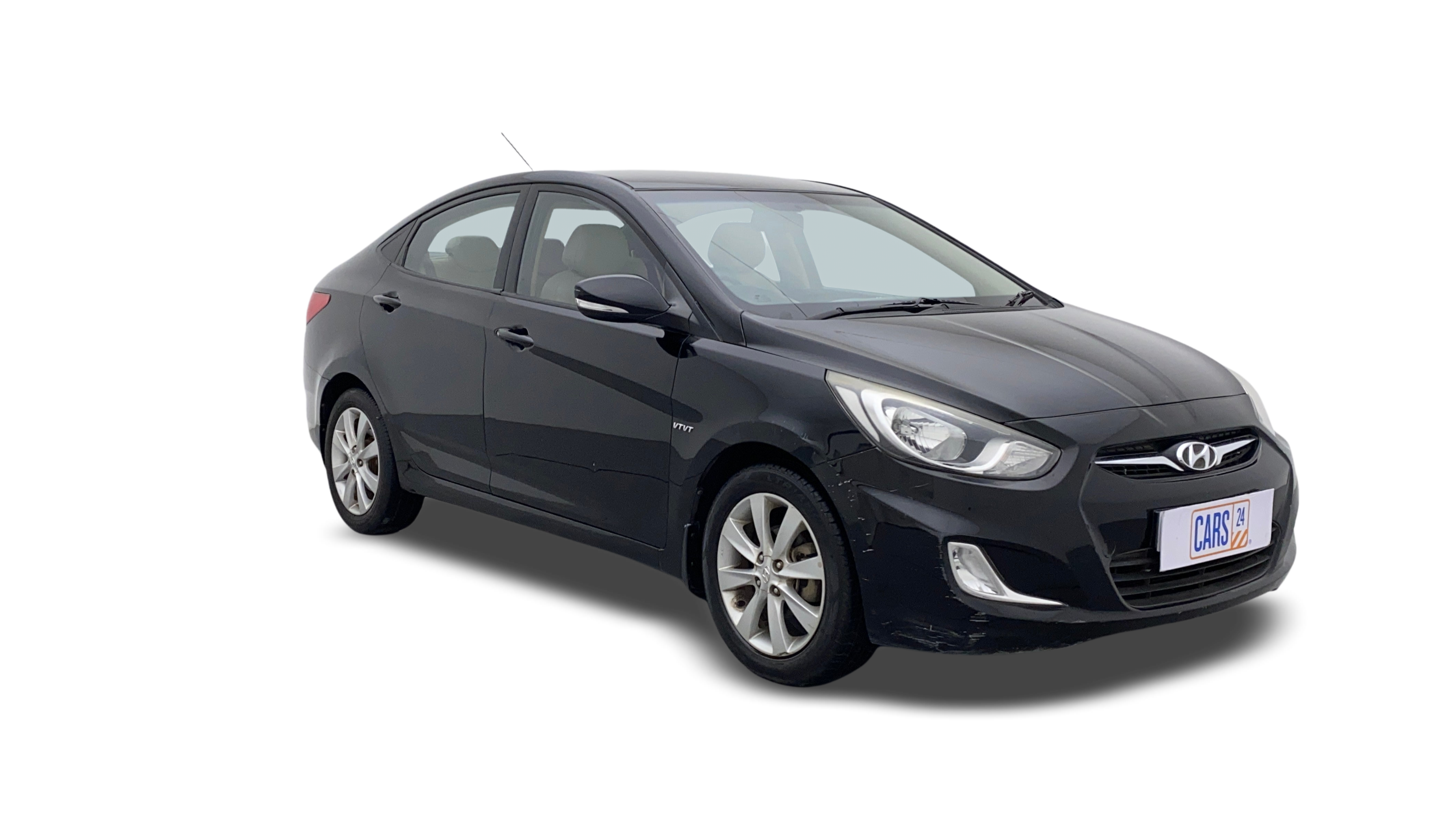 Hyundai Verna-img