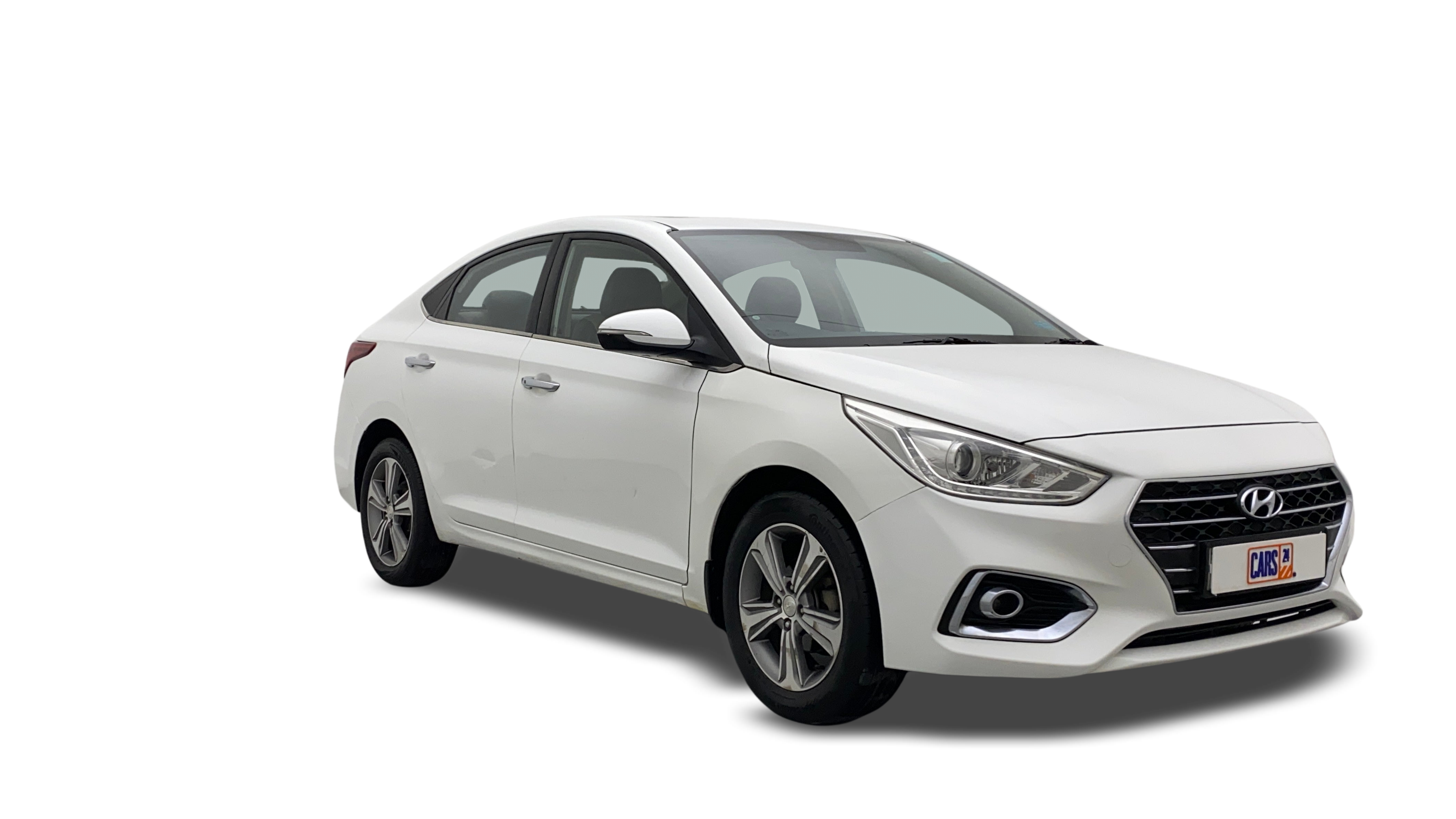 Hyundai Verna-img