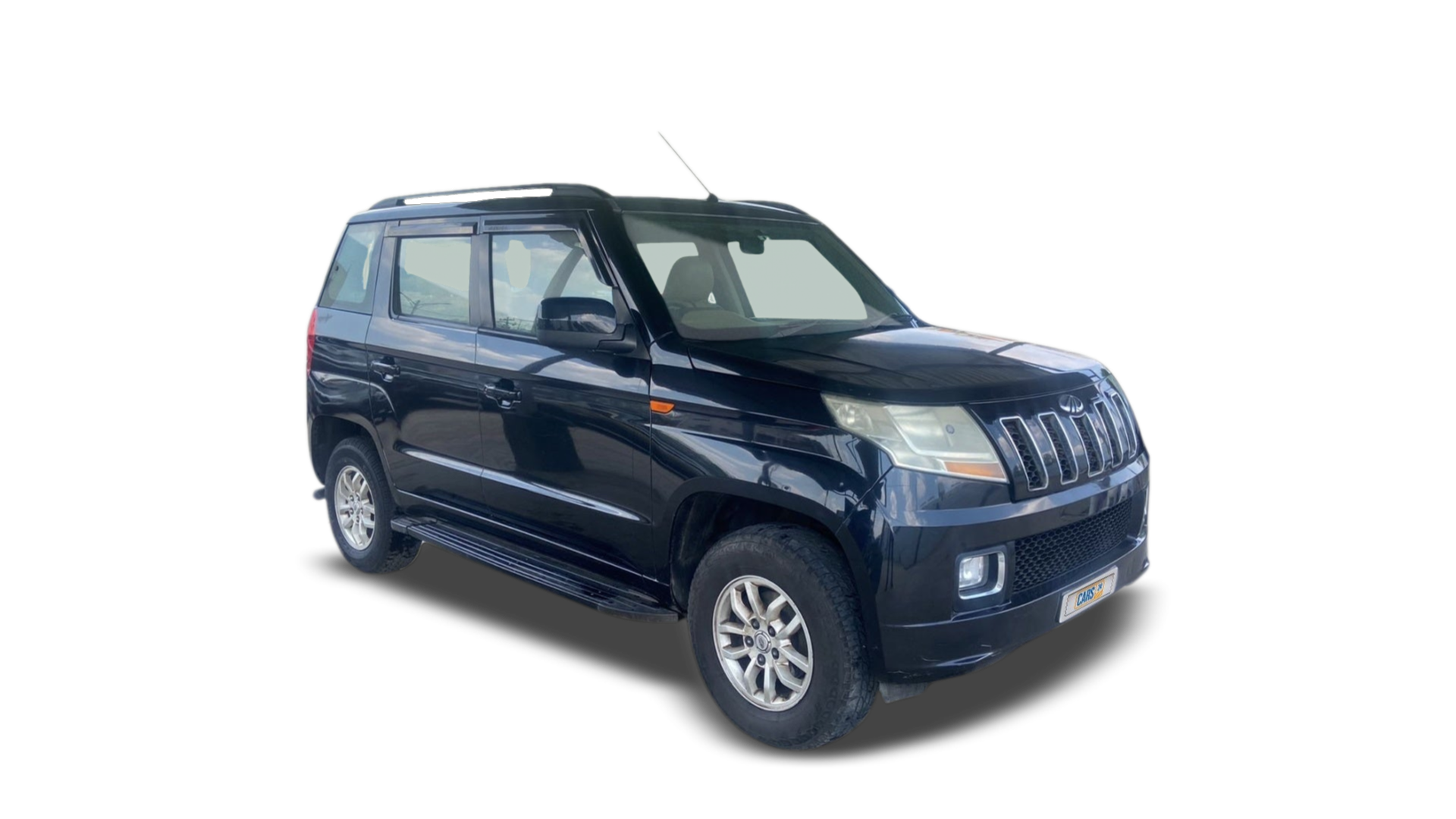Mahindra TUV300-img