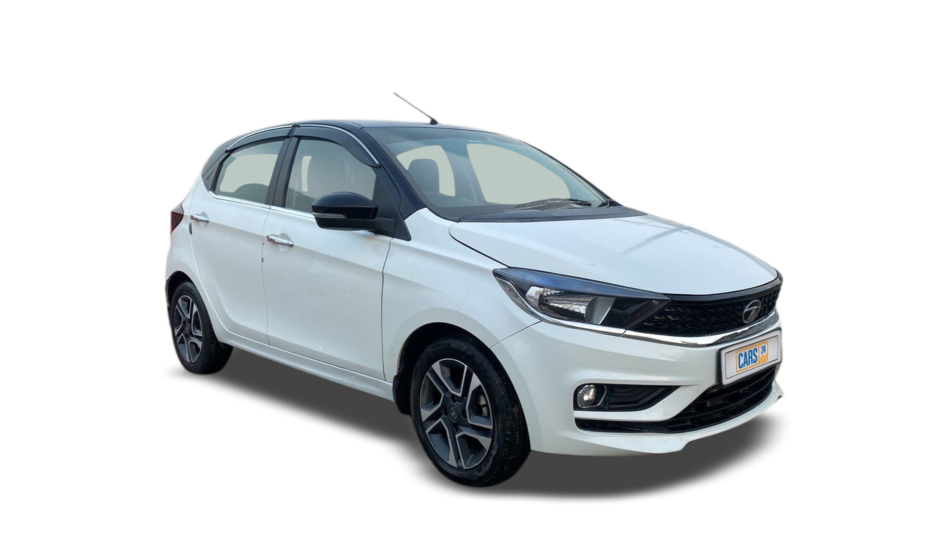 Tata Tiago-img