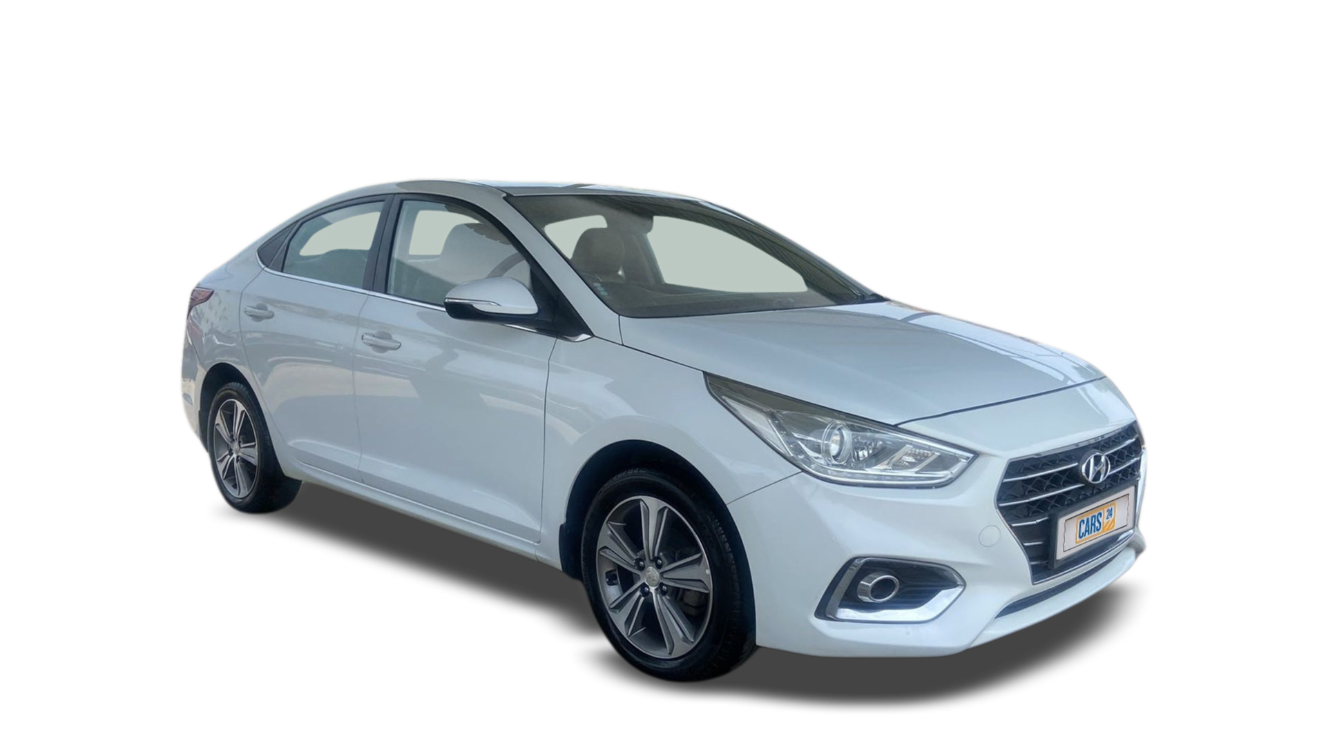 Hyundai Verna-img