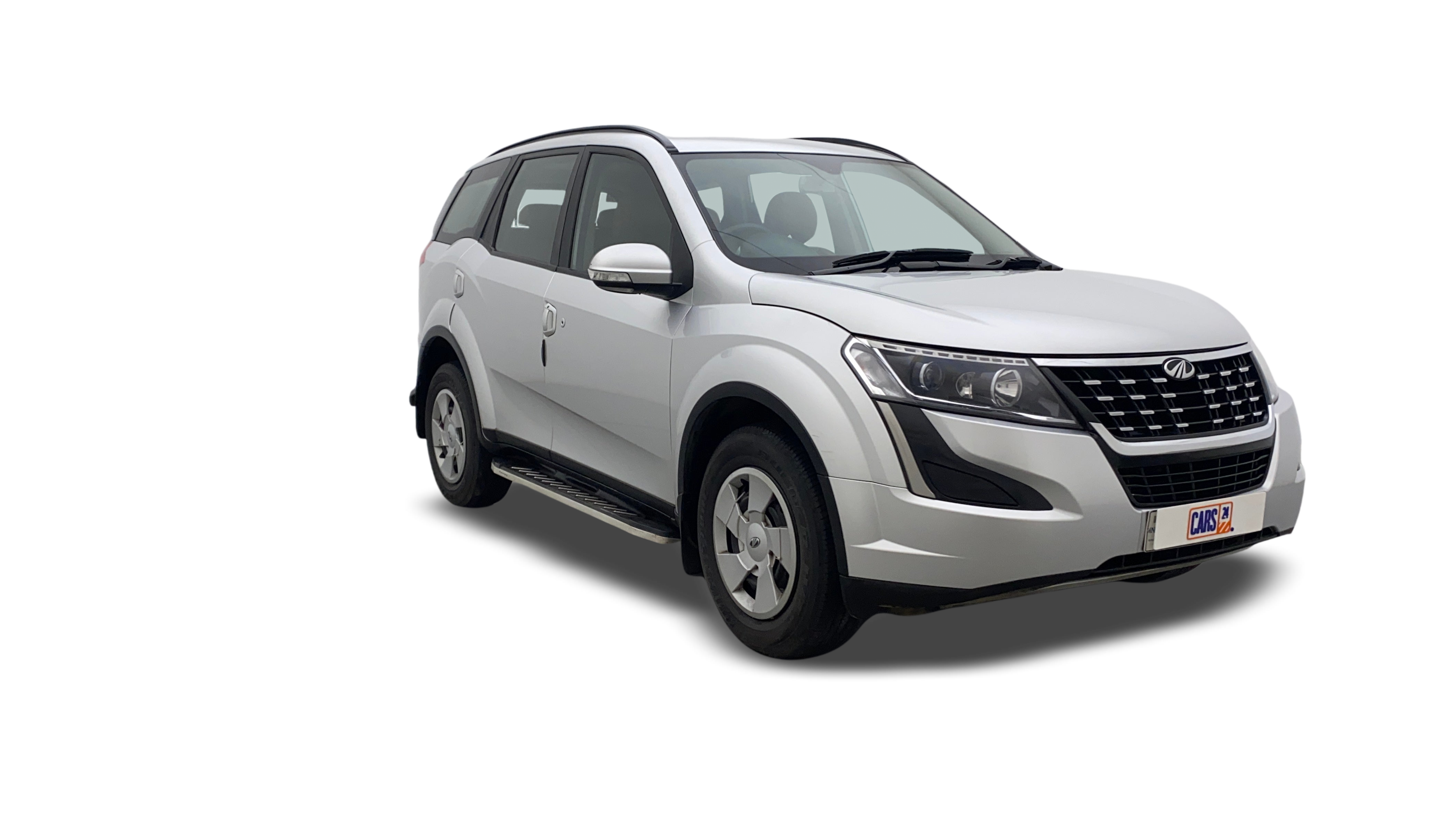Mahindra XUV500-img