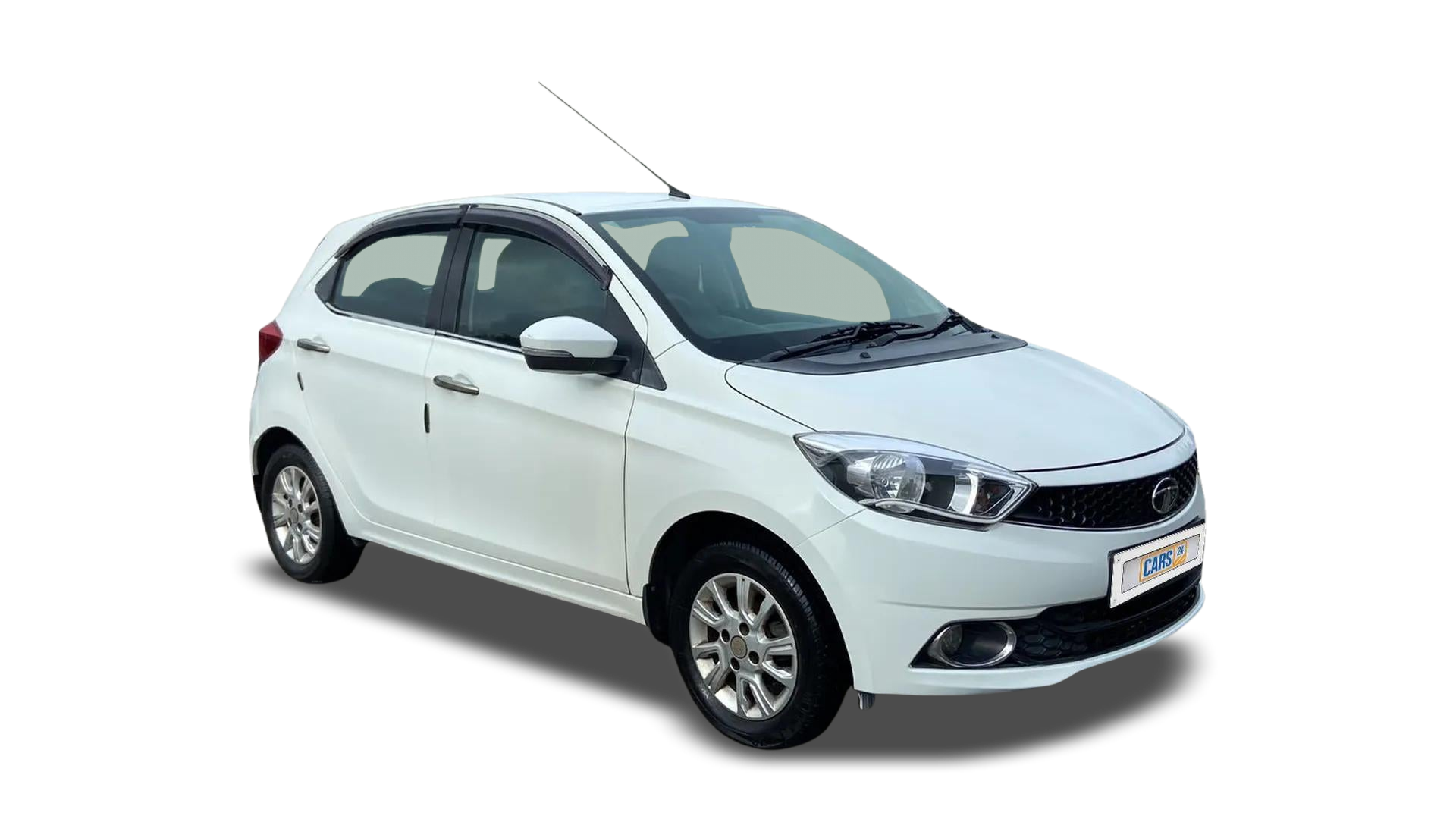 Tata Tiago-img