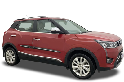 Mahindra XUV300-img
