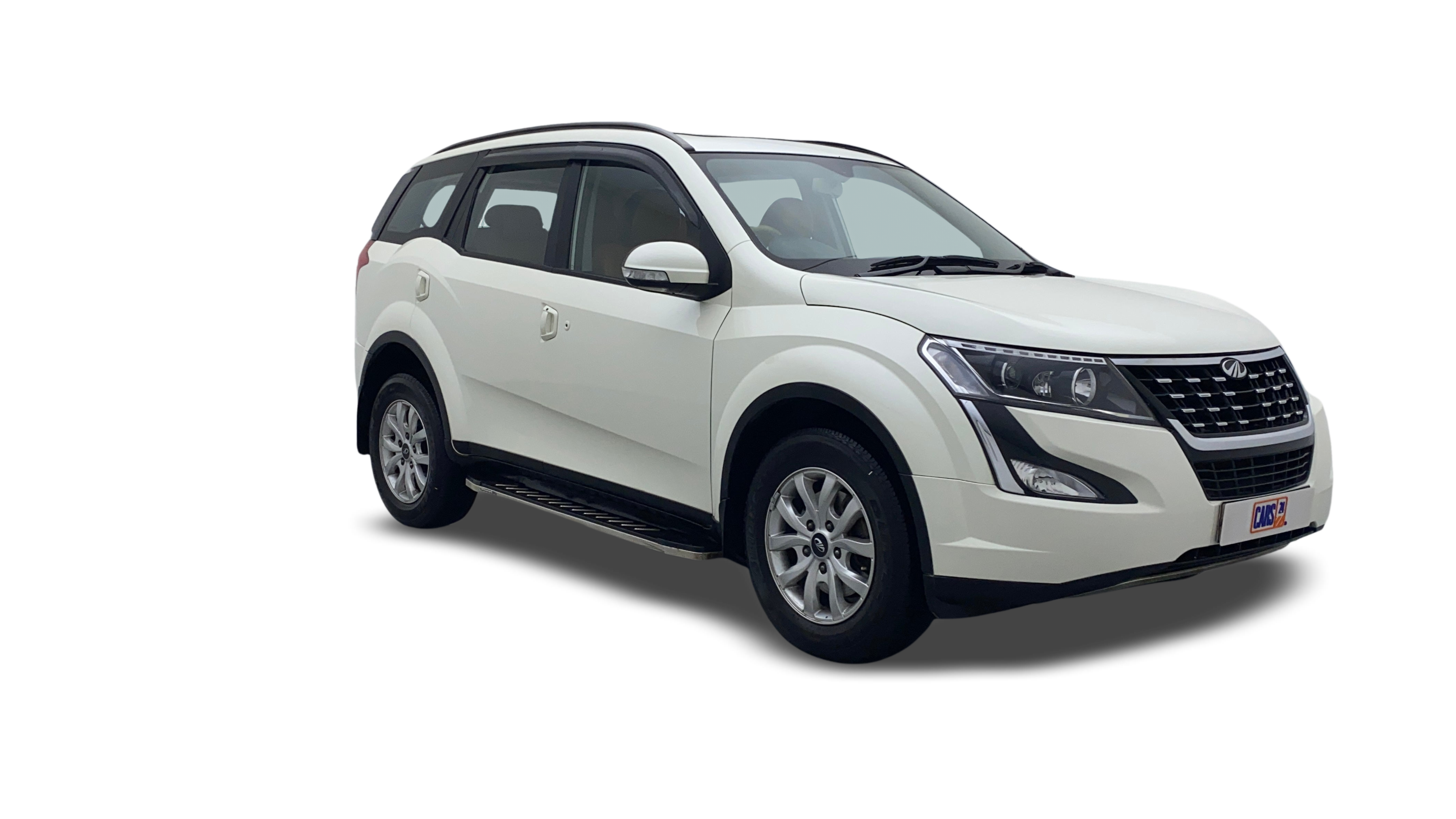 Mahindra XUV500-img