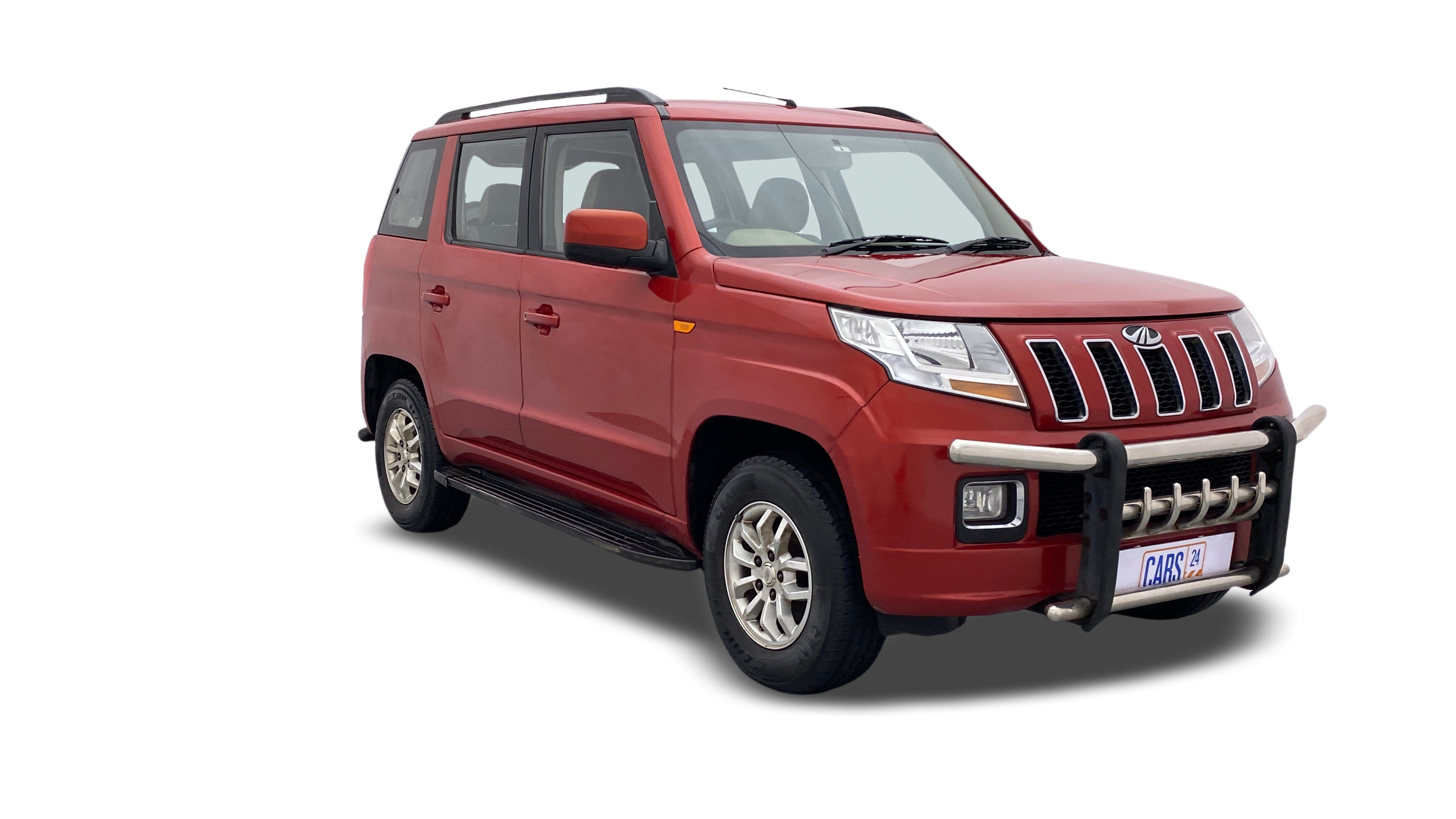 Mahindra TUV300-img
