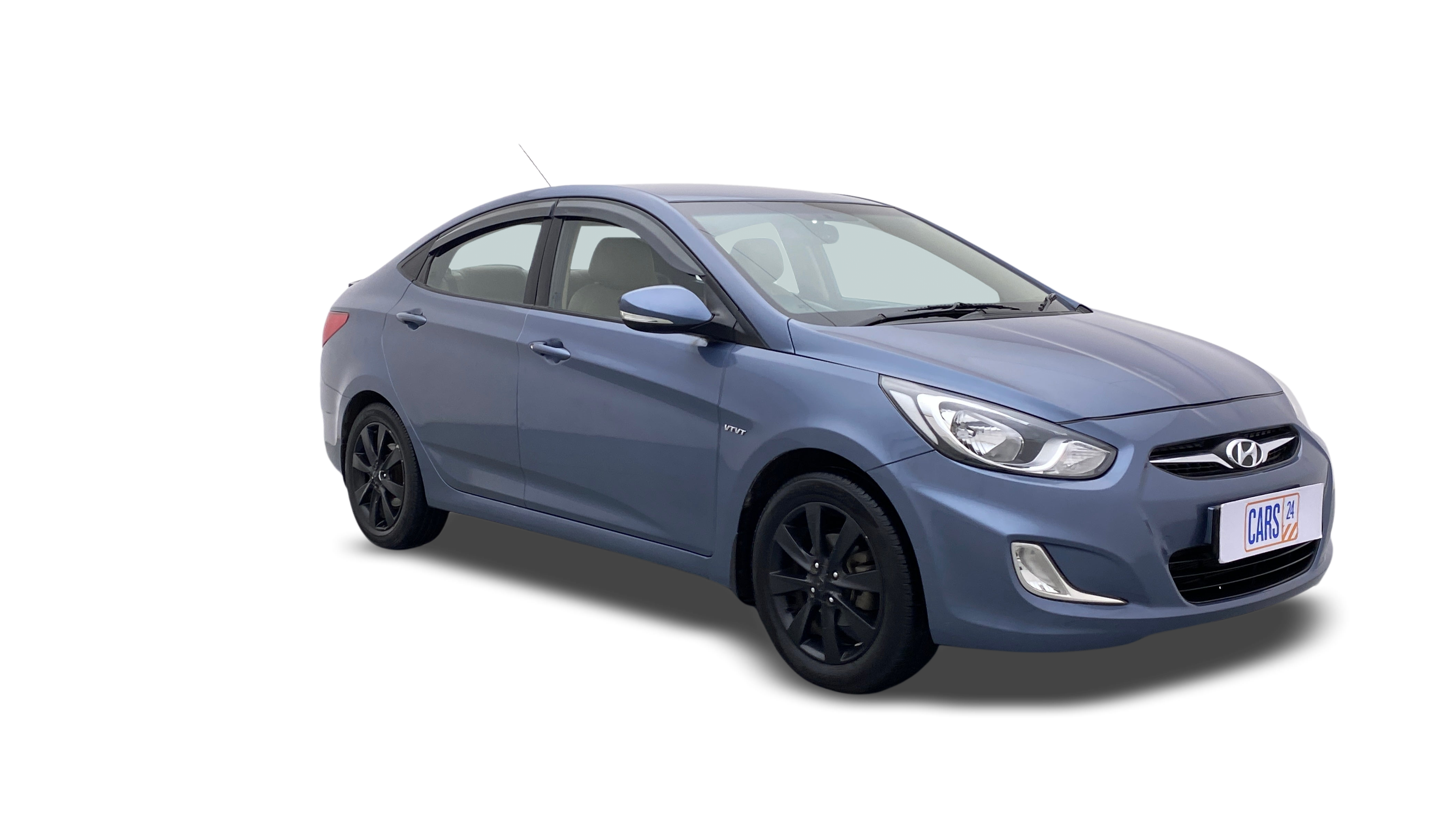 Hyundai Verna-img