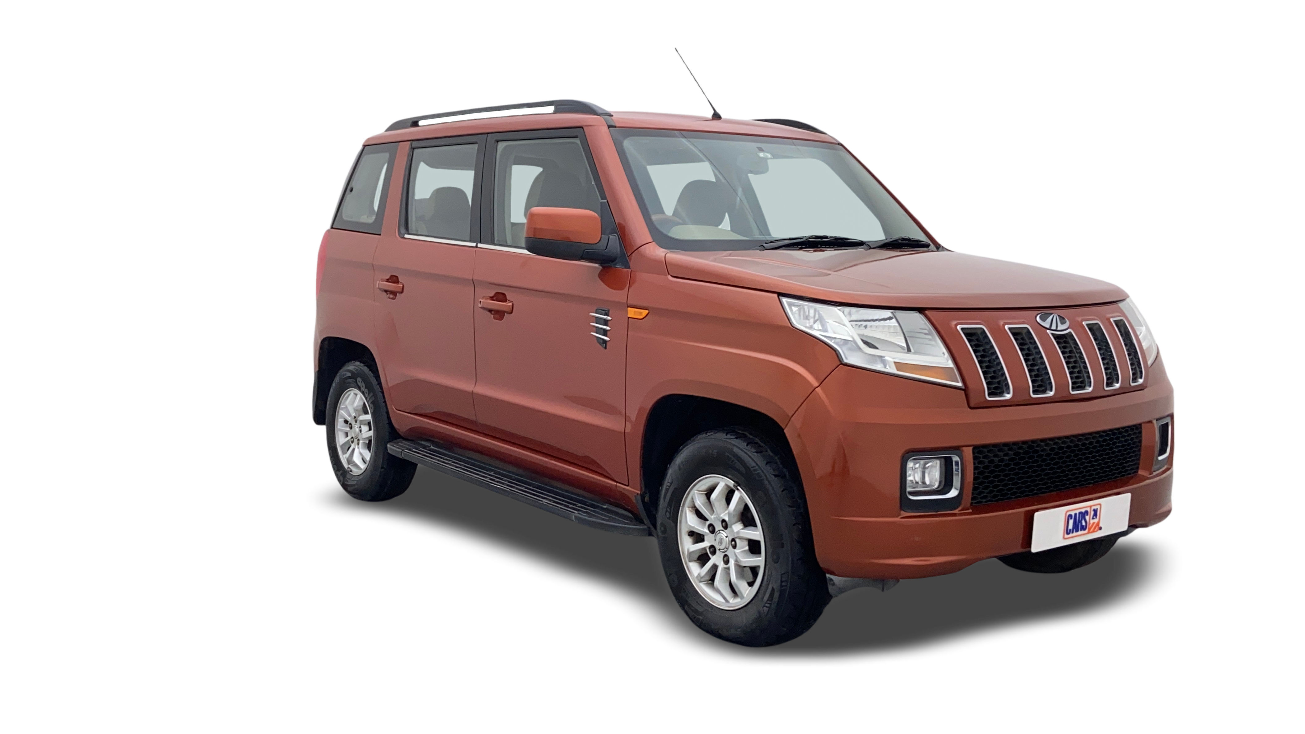 Mahindra TUV300-img