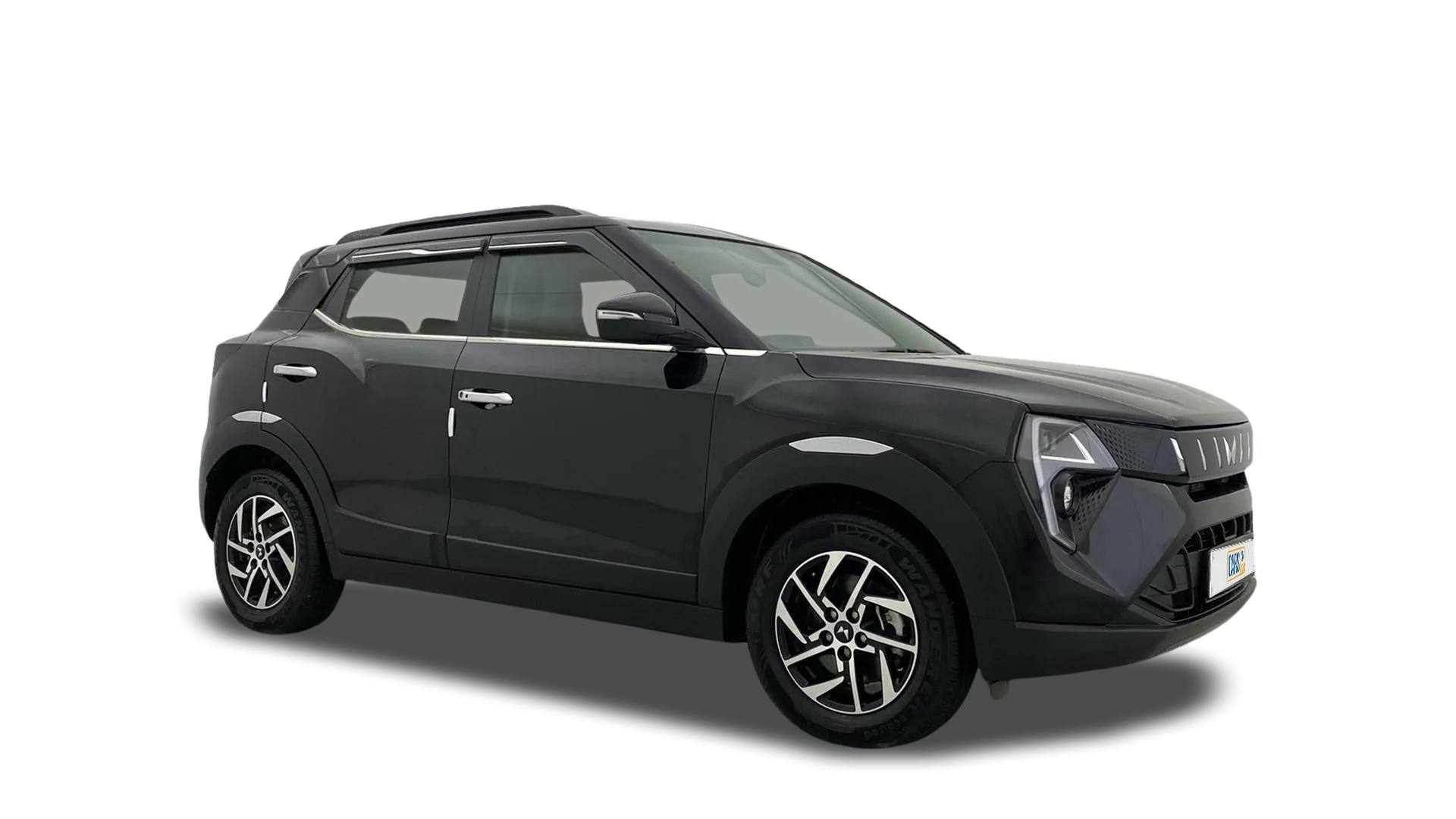 Mahindra XUV 3XO-img
