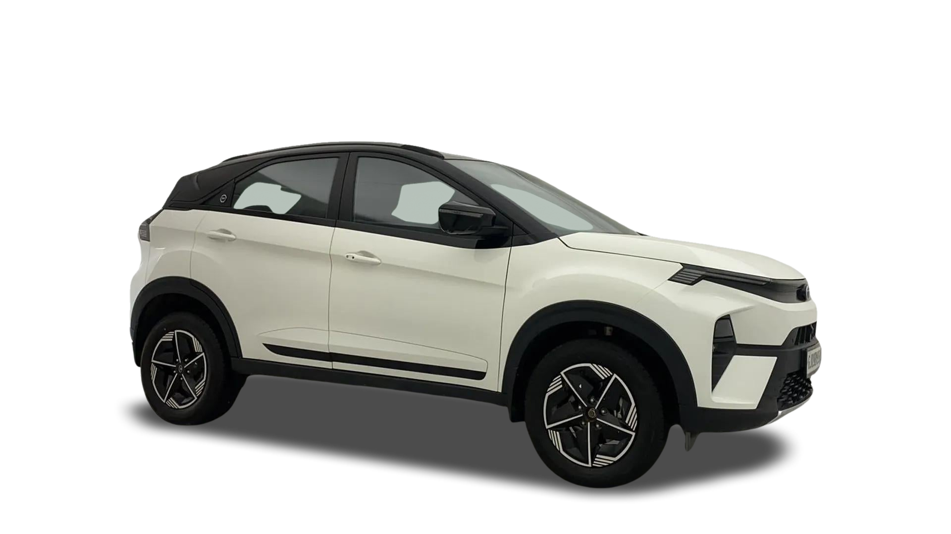 Tata NEXON-img