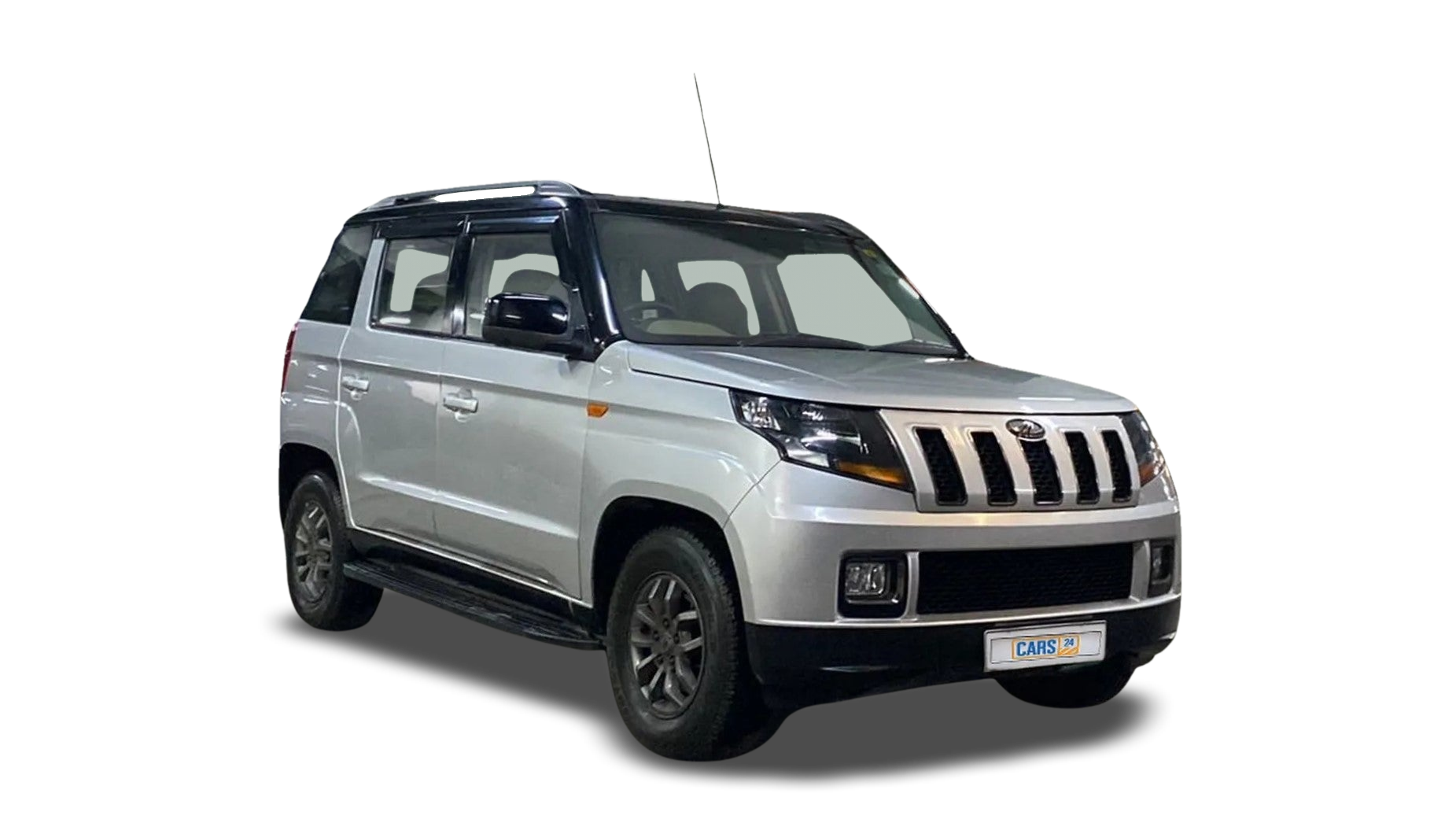 Mahindra TUV300-img