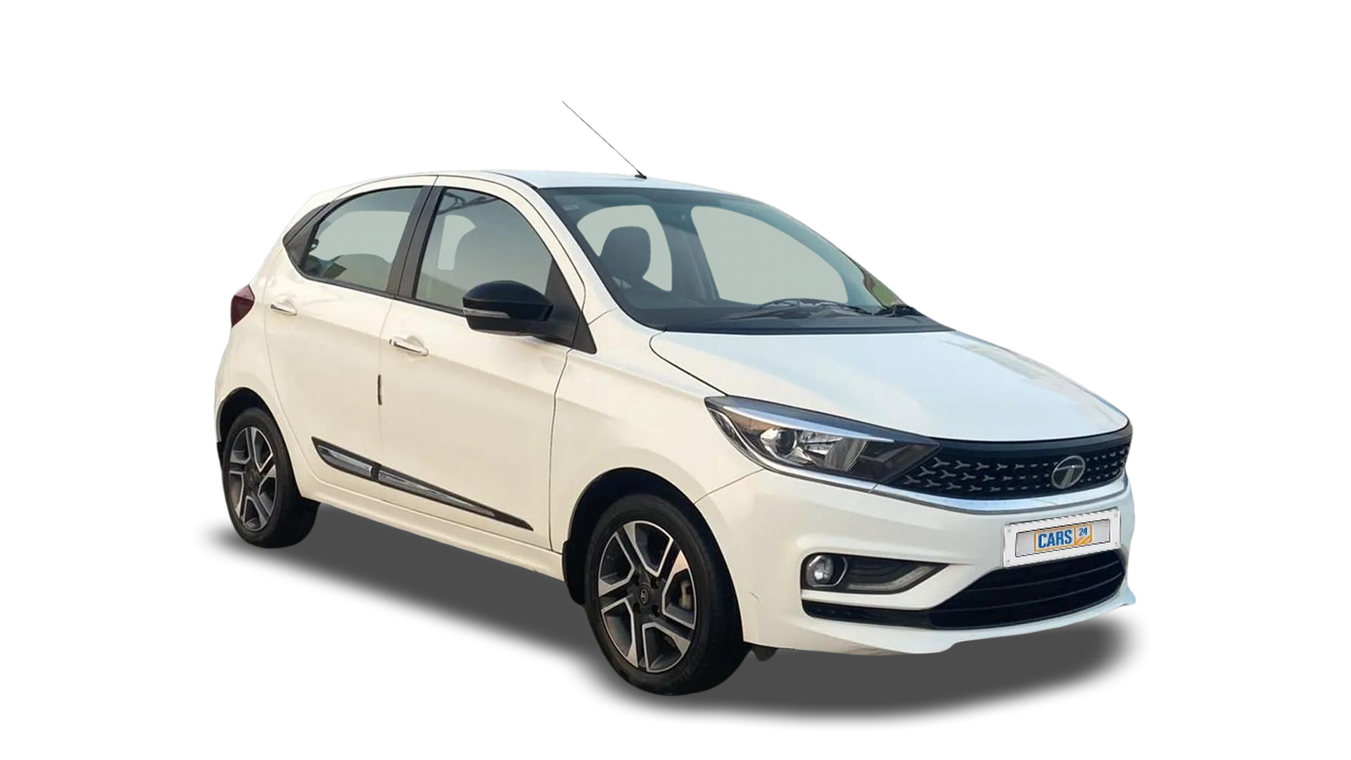 Tata Tiago-img