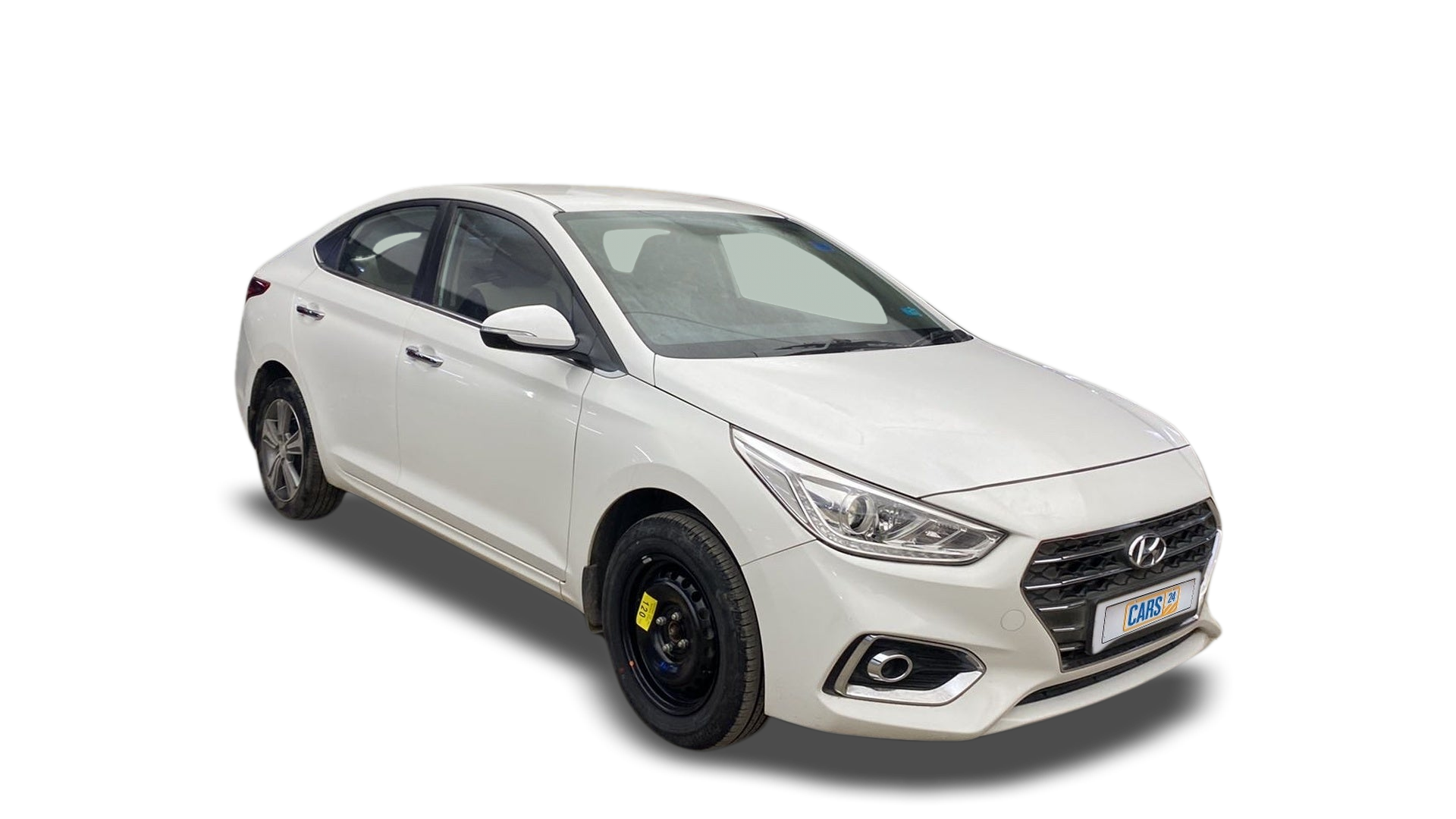 Hyundai Verna-img