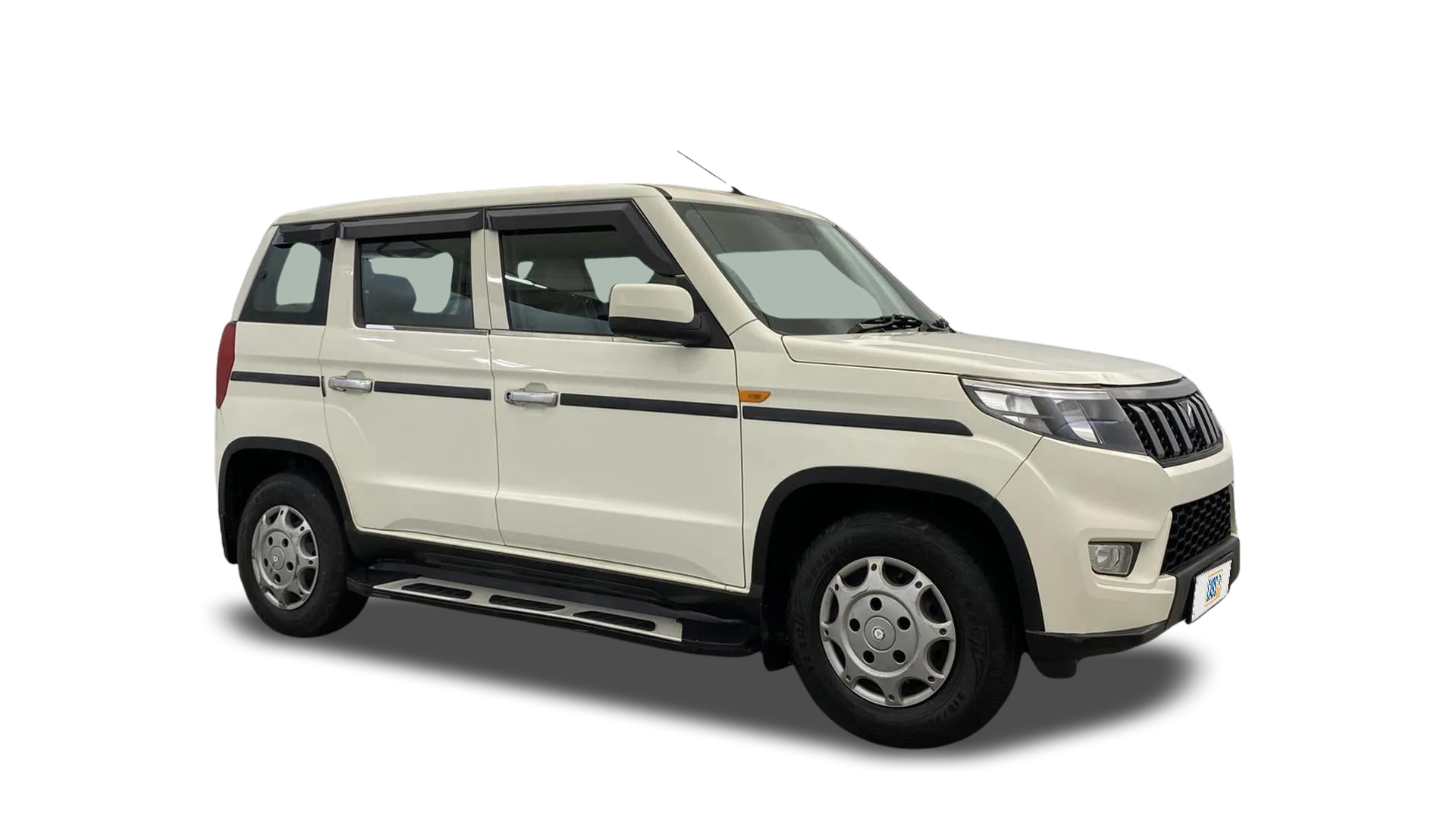Mahindra BOLERO NEO-img
