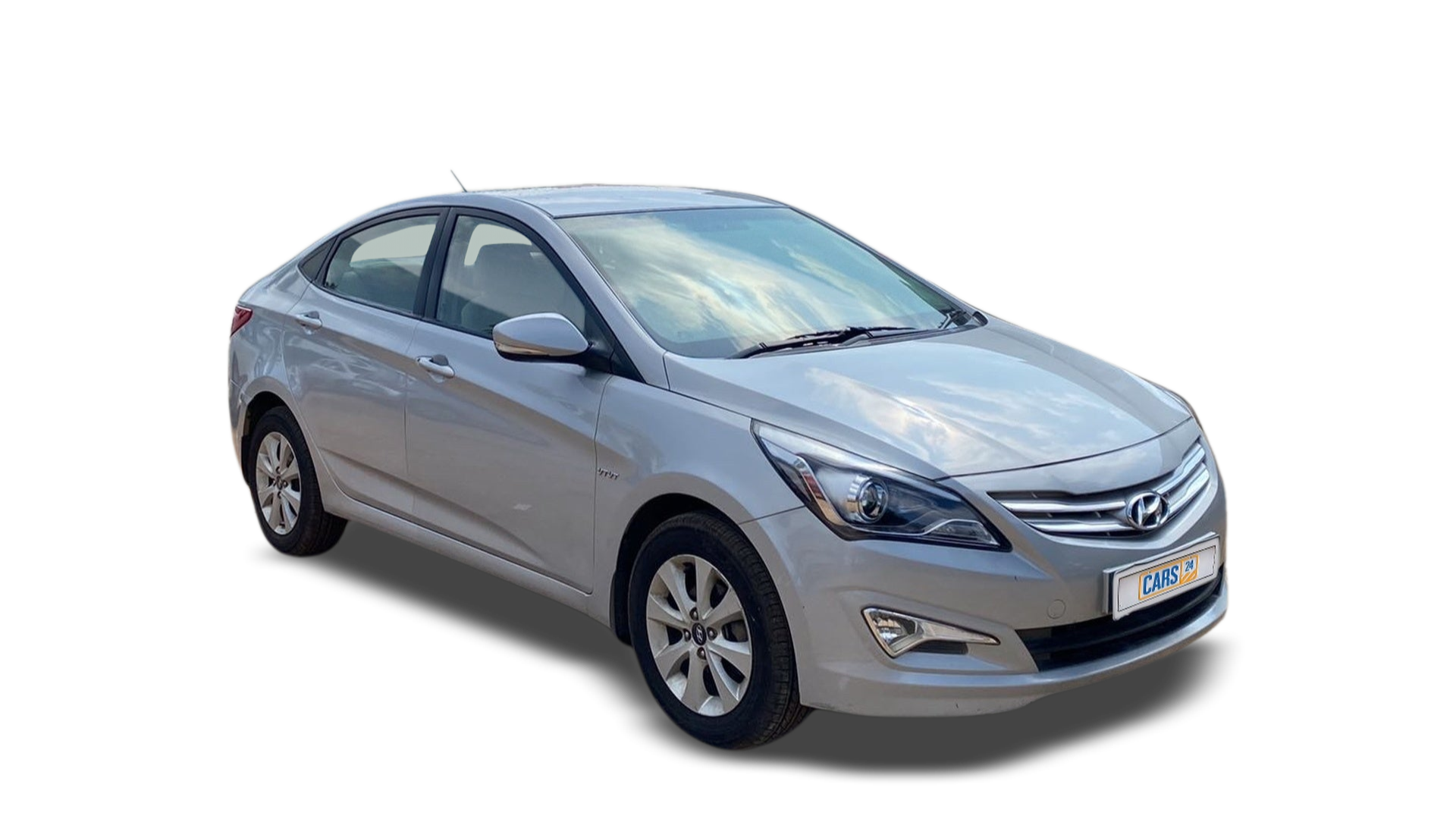 2015 Hyundai Verna - Sedan - Petrol - Manual - ₹6.15 lakh