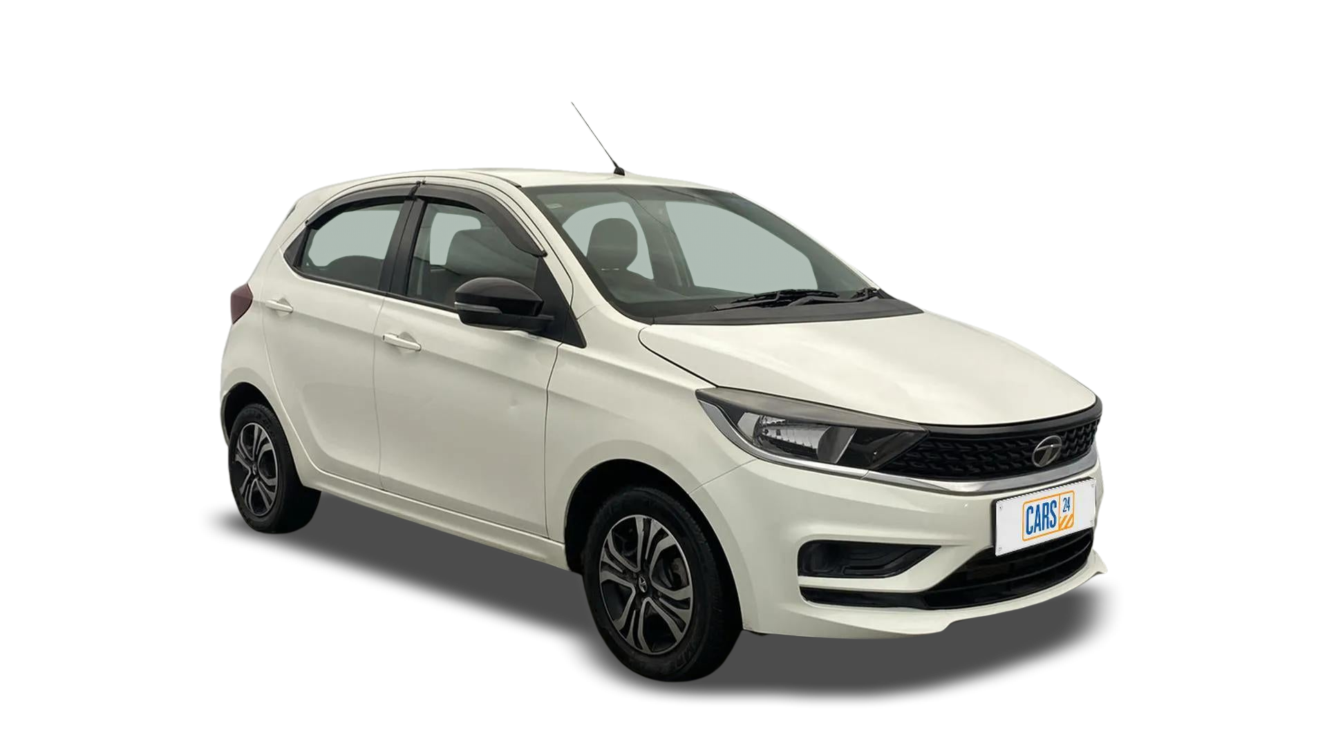 Tata Tiago-img