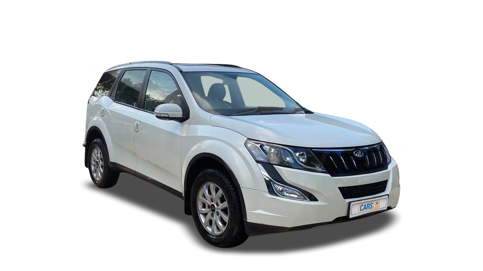Mahindra XUV500-img