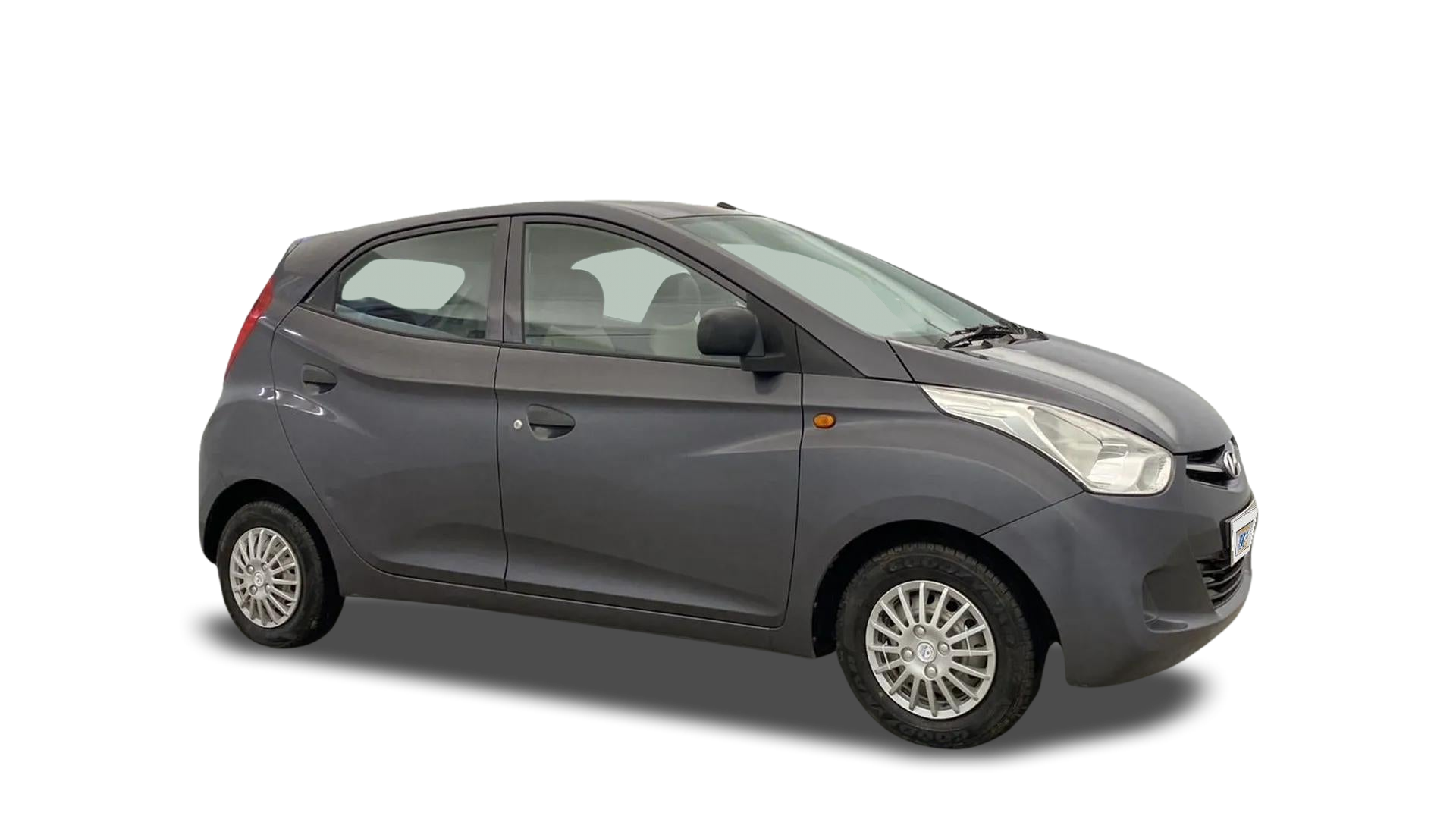 2016 Hyundai Eon - Hatchback - Petrol - Manual - ₹2.37 lakh