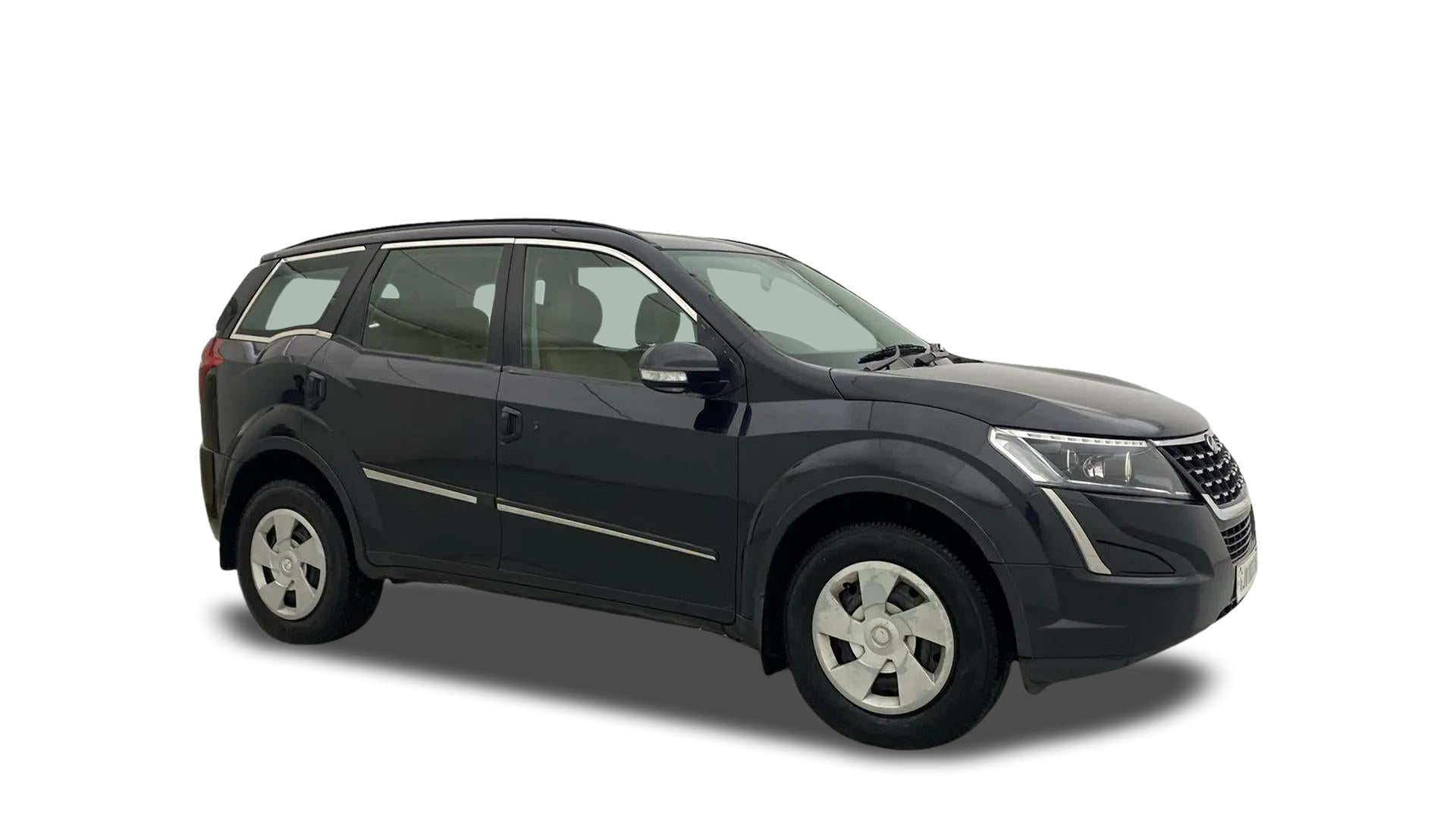 Mahindra XUV500-img